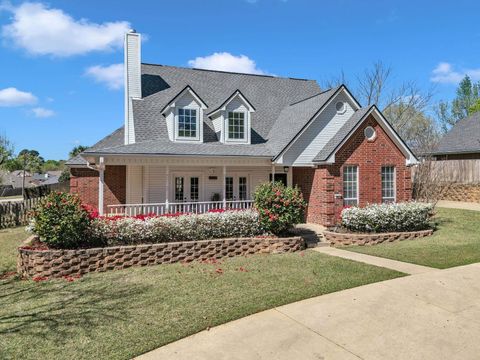 Homes For Sale - 3801 Holly Ridge<br/> Gregg County, Longview, TX 75605