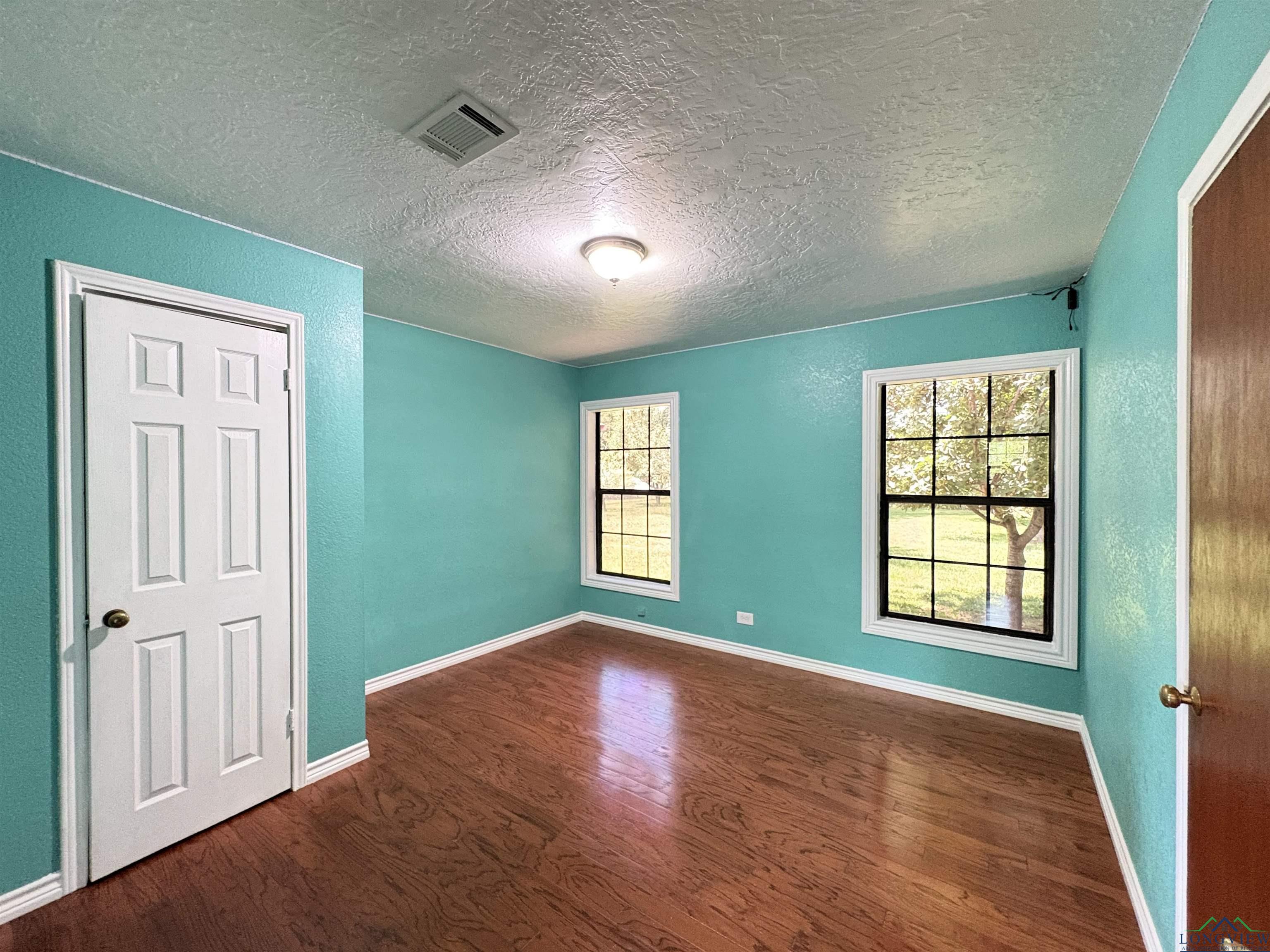 1205 Lamar Dr, Mount Pleasant, Texas image 7