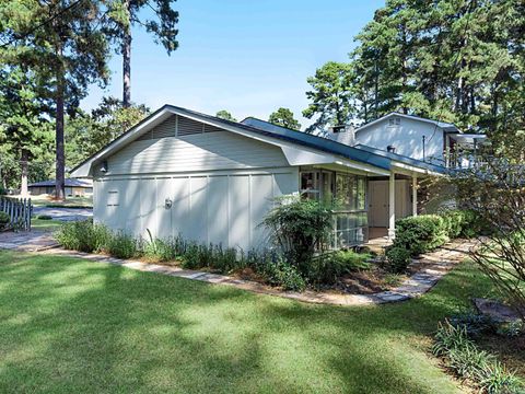 A home in Longview