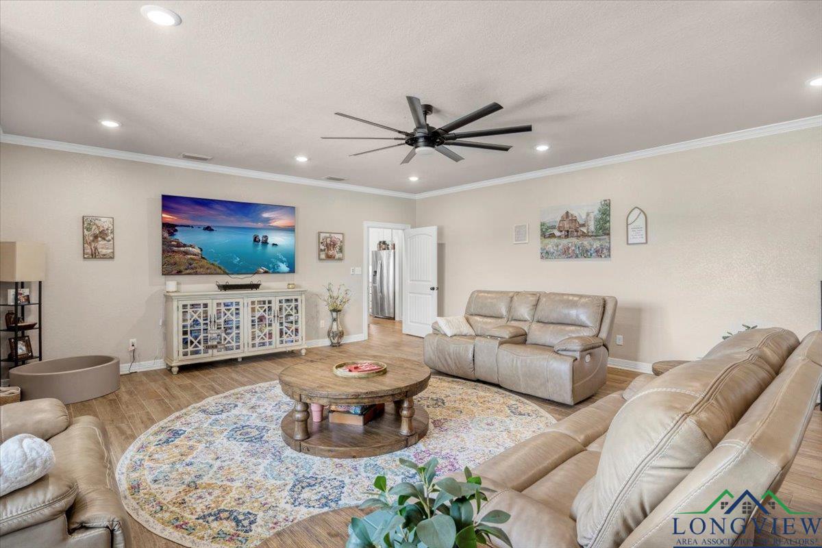 6858 N Cr 272, Henderson, Texas image 36
