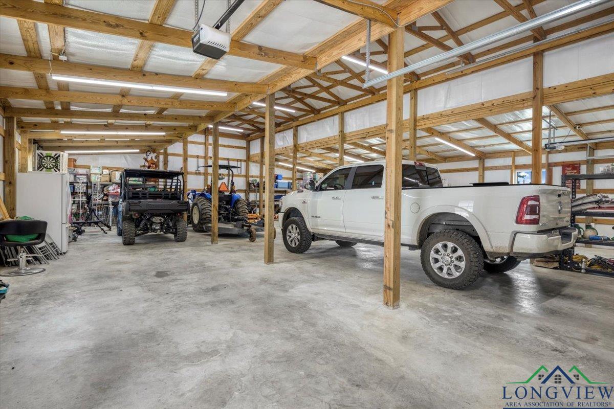 6858 N Cr 272, Henderson, Texas image 39