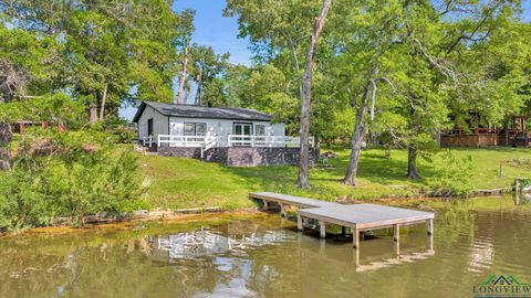 Homes For Sale - 585 Naples Dr<br/> Morris County, Omaha, TX 75571