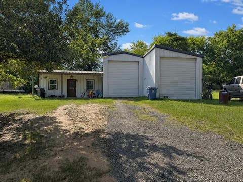 Homes For Sale - 1107 Sanders St<br/> Gladewater, TX 75647