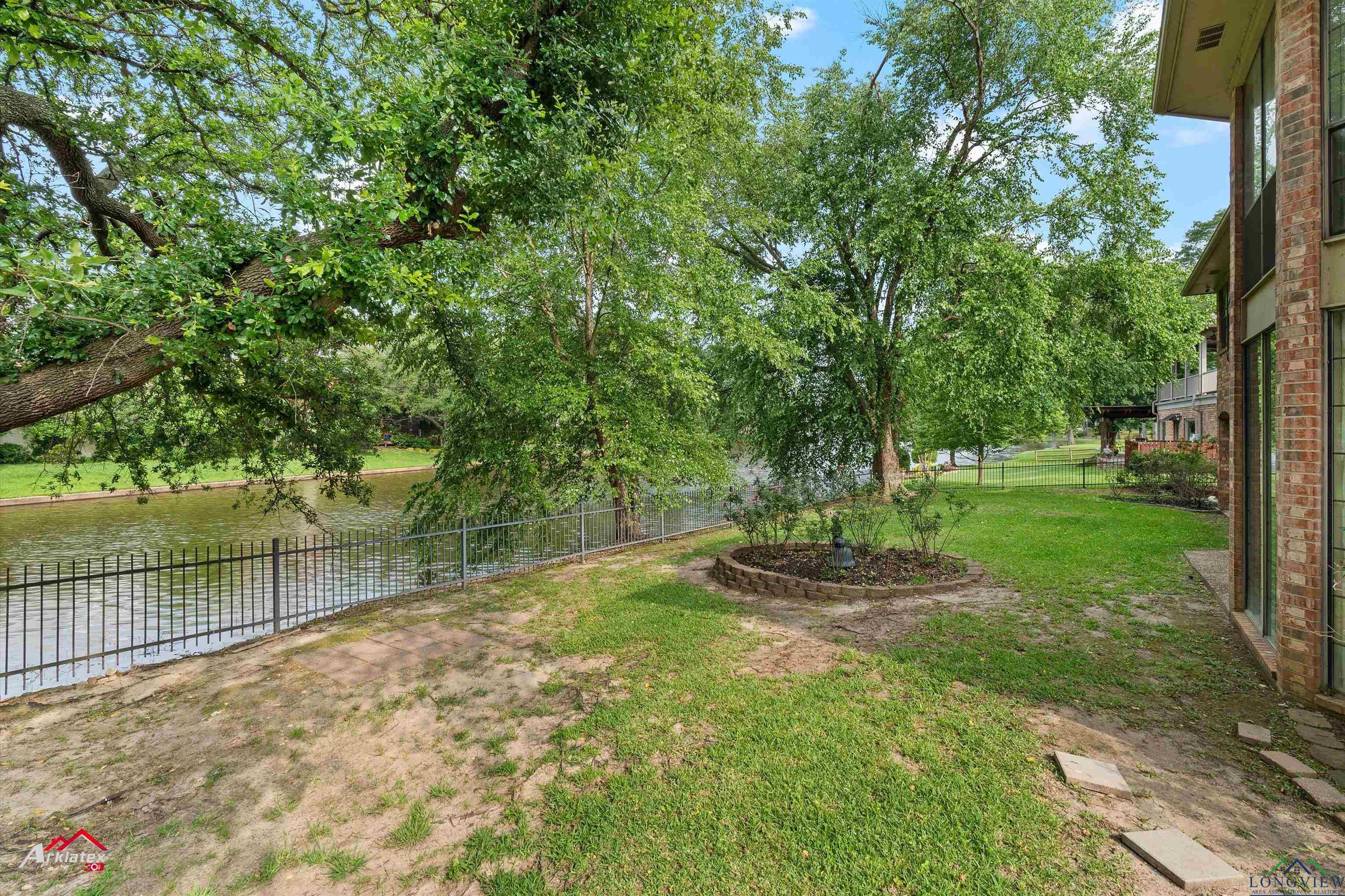 1502 Meandering Way, Longview, Texas image 3