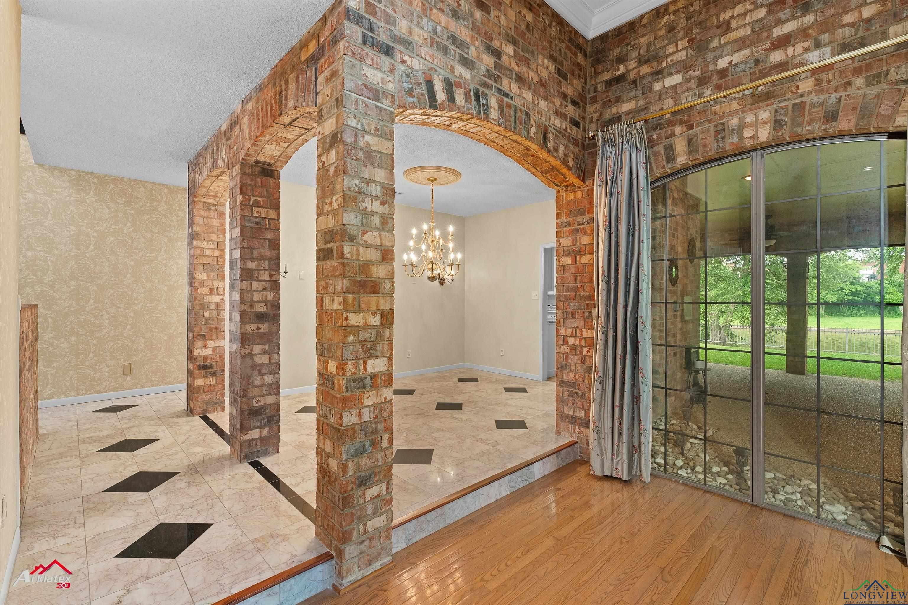 1502 Meandering Way, Longview, Texas image 16