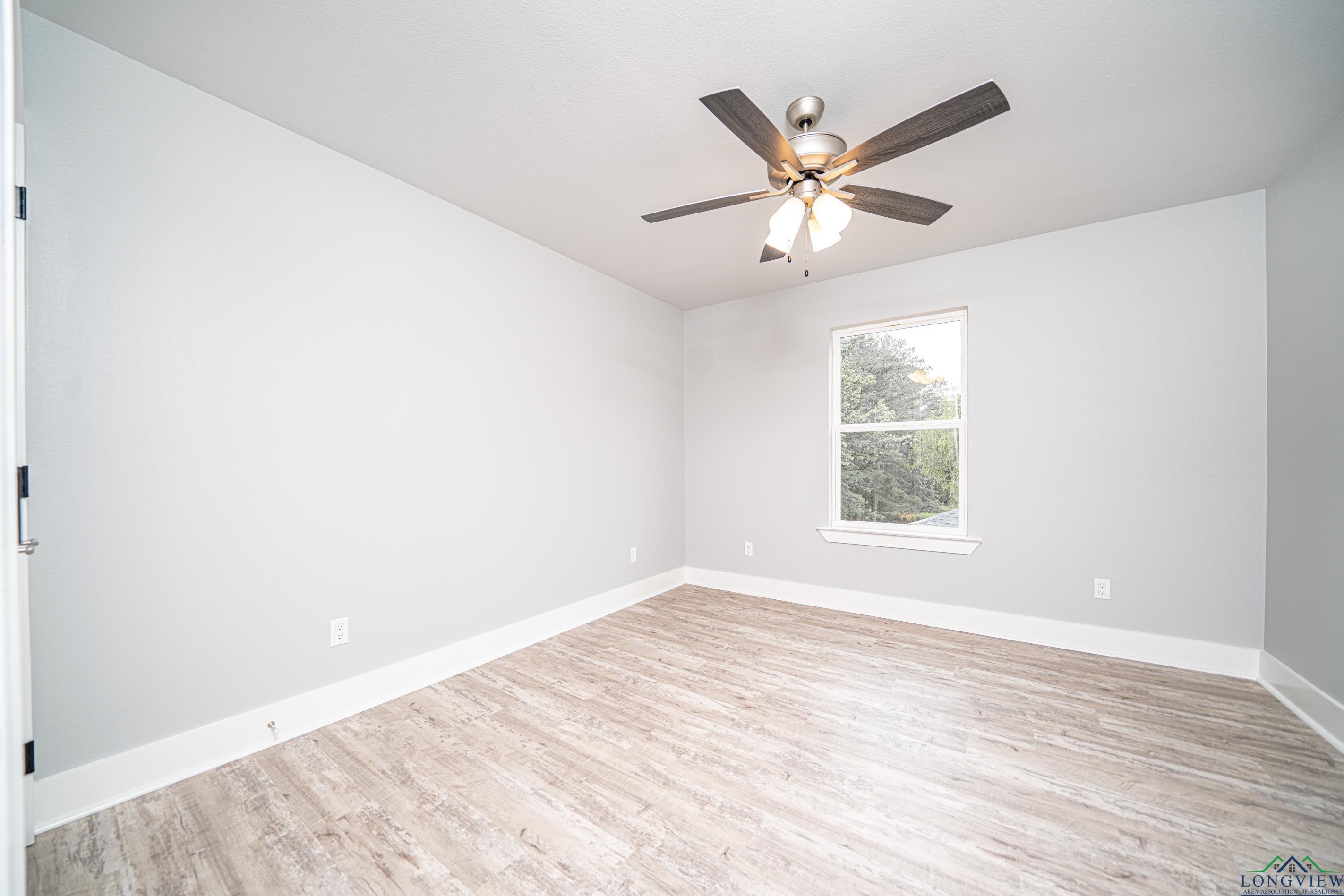 126 Lakeway Lane, Longview, Texas image 24