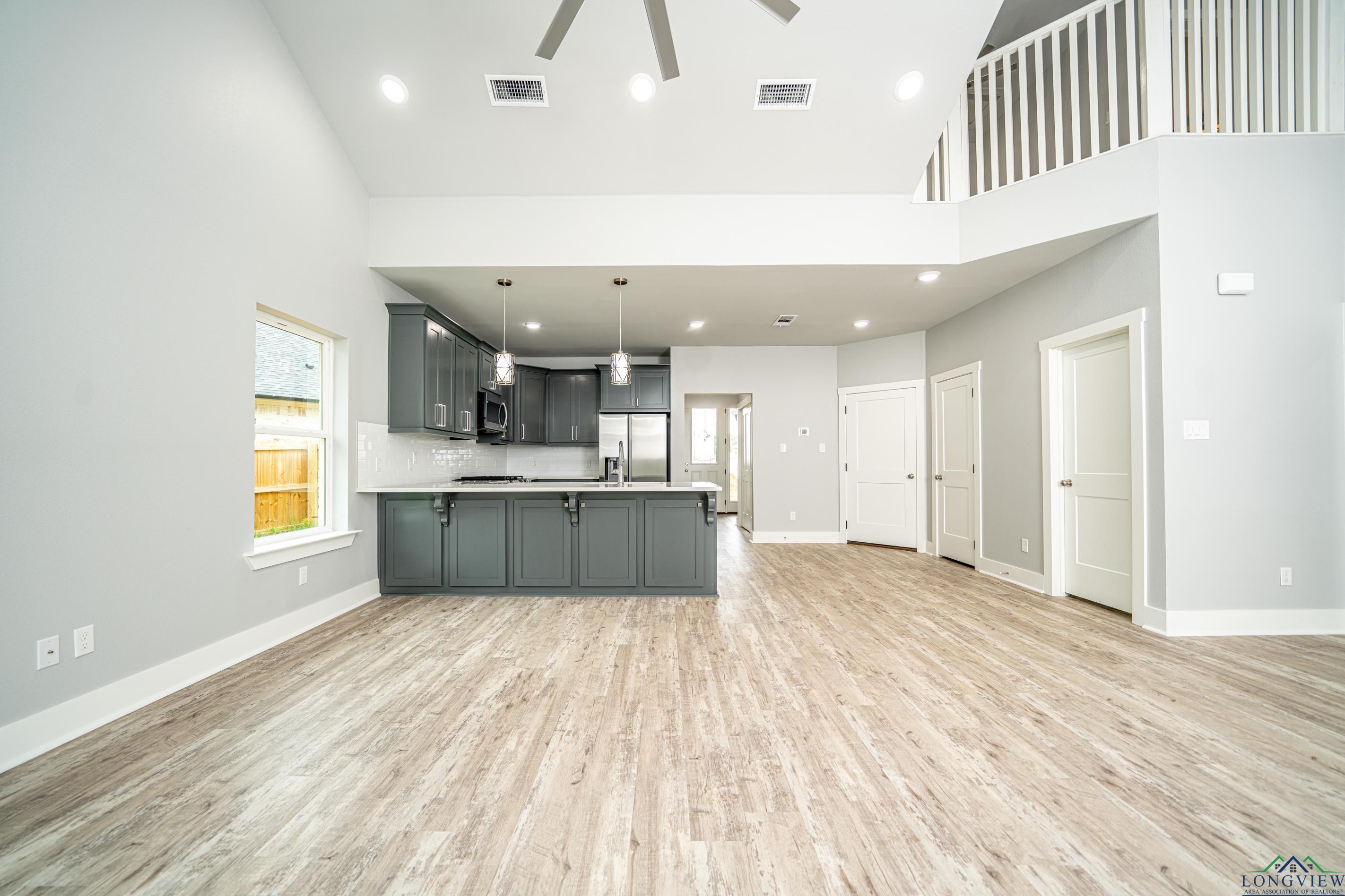 126 Lakeway Lane, Longview, Texas image 7