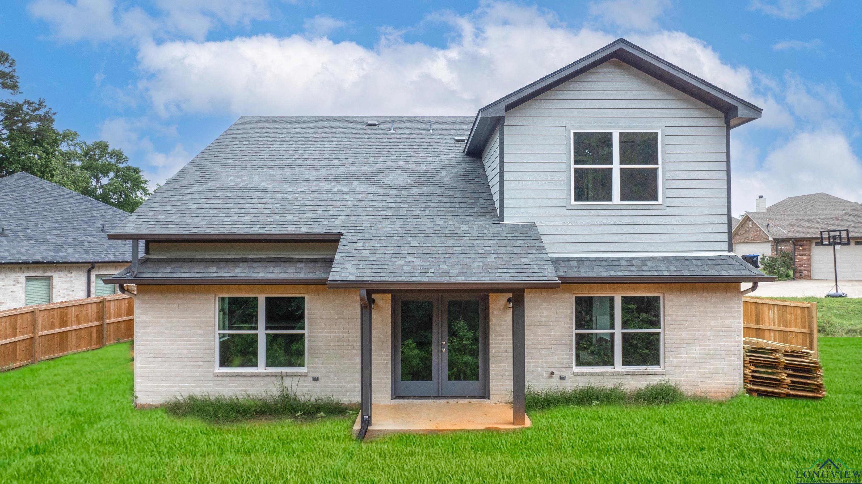 126 Lakeway Lane, Longview, Texas image 3
