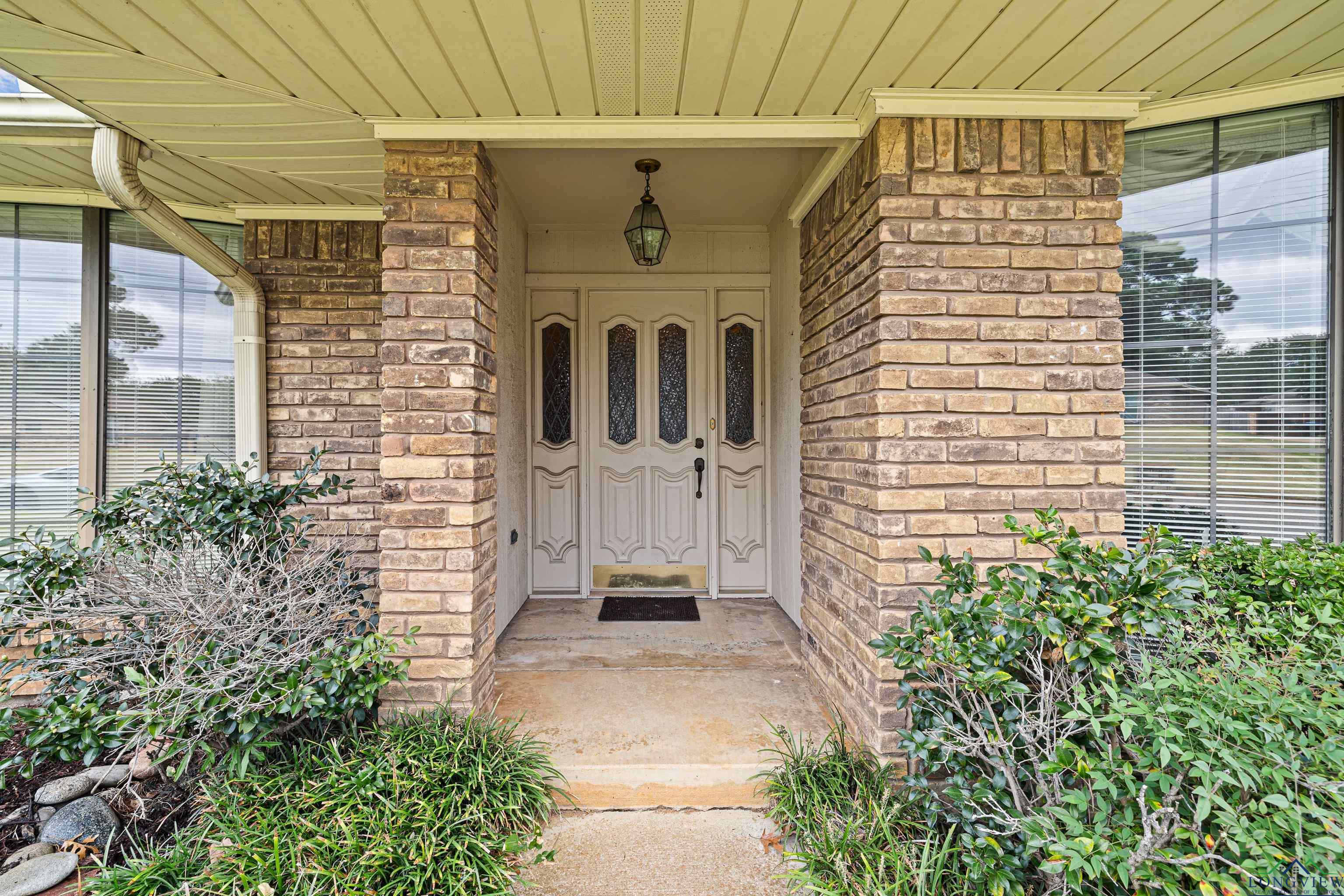 1810 E. Northwood Court, Longview, Texas image 11