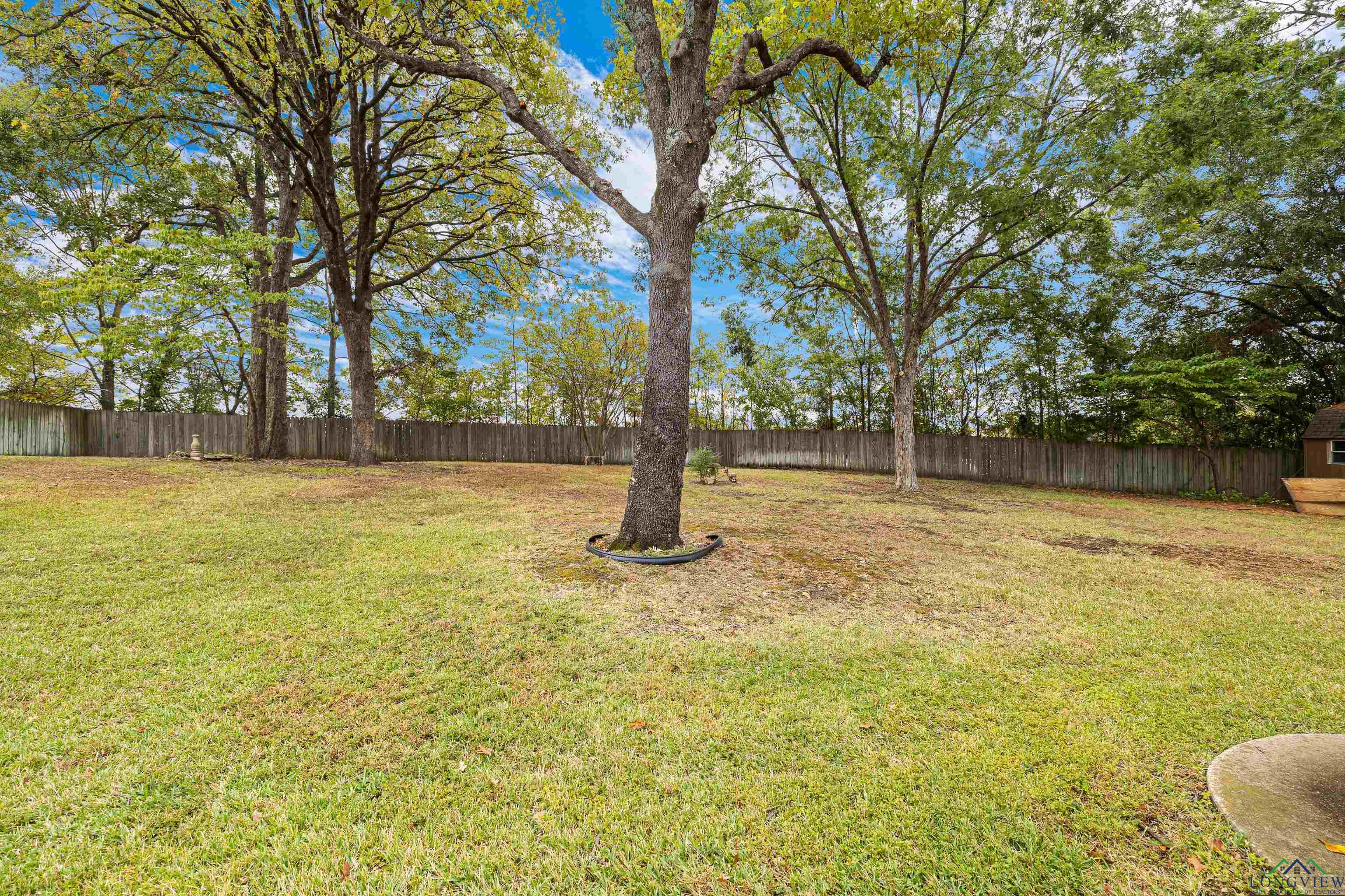 1810 E. Northwood Court, Longview, Texas image 41