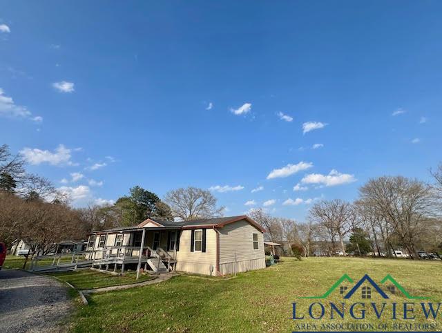 8276 Lakeside Dr, Ore City, Ohio image 1
