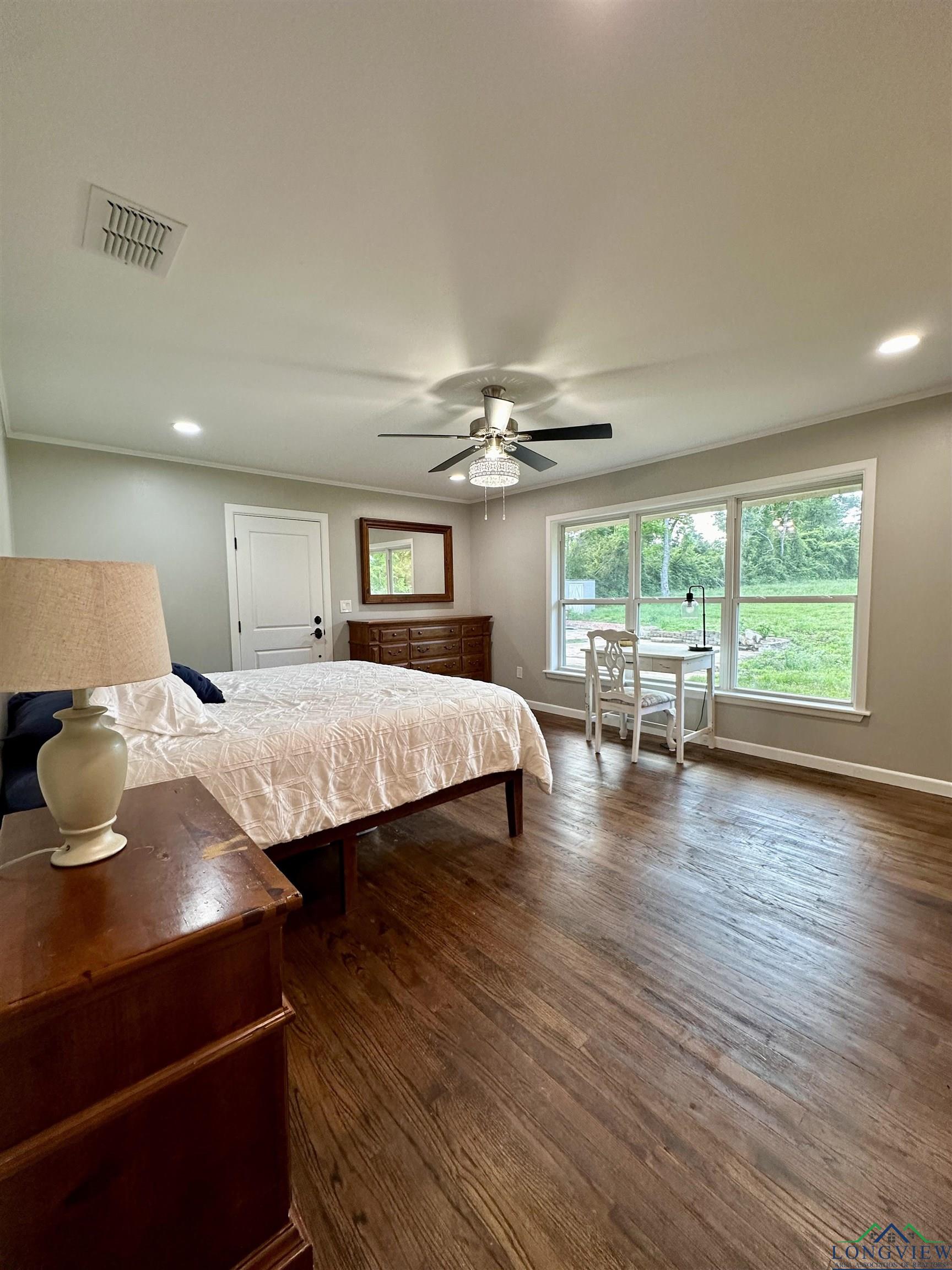 812 E First St, Hughes Springs, Texas image 21