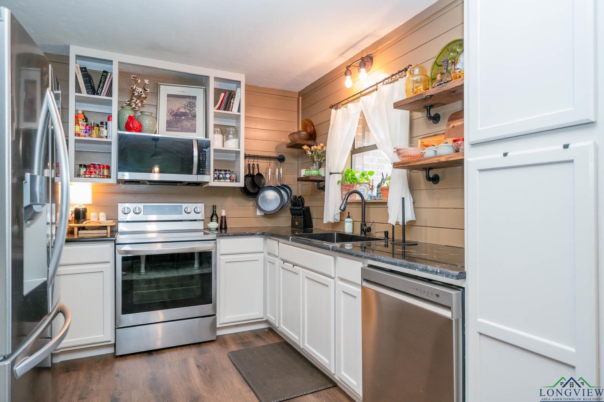 1501 Shell Camp Rd, Gladewater, Texas image 11