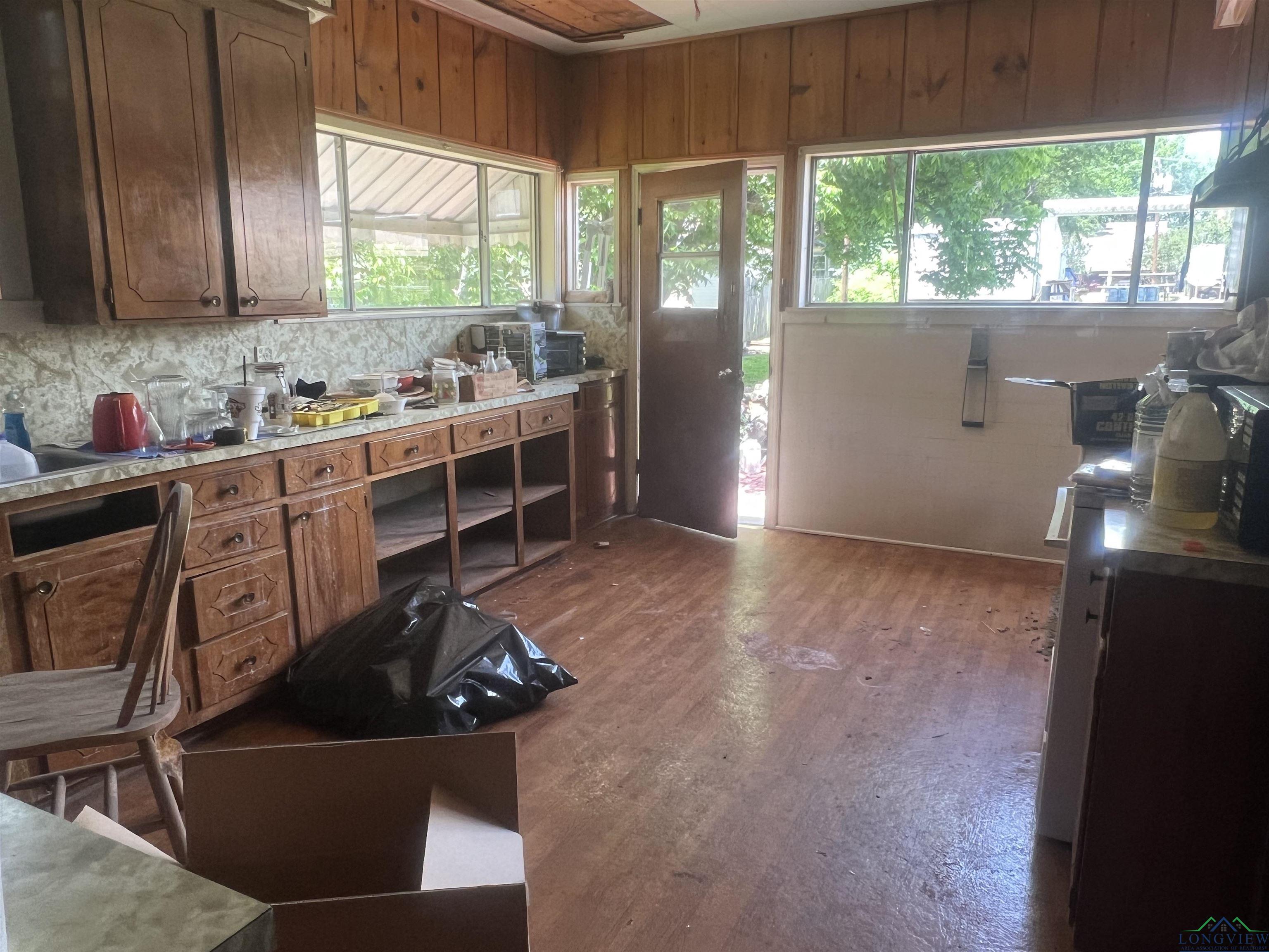 105 Nathan Street, Marshall, Texas image 4