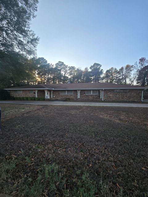 Homes For Sale - 4217 Hazel Dr<br/> Texarkana, TX 75503