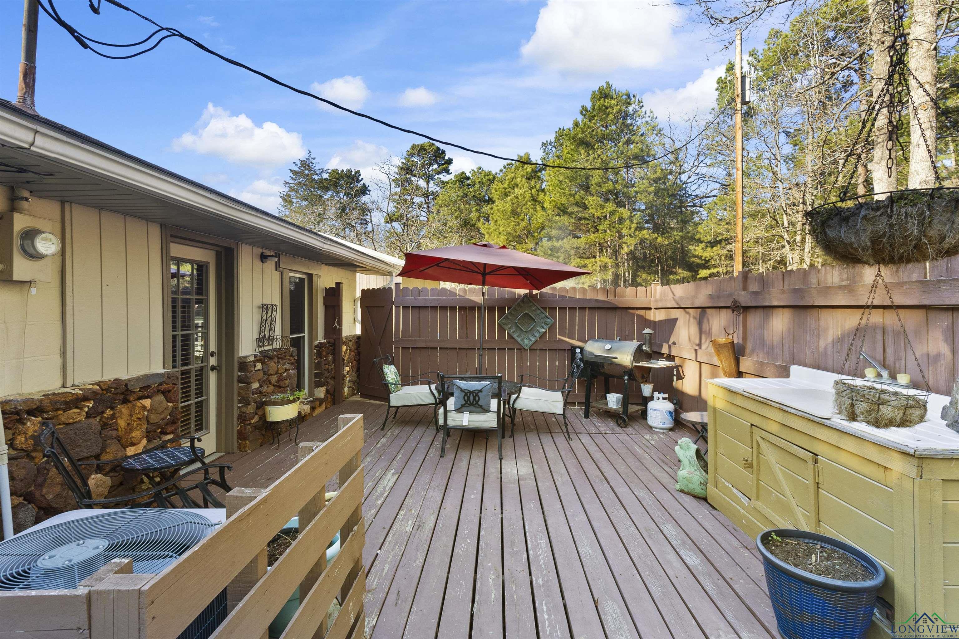 14518 N Cr 2132 Street, Tatum, Texas image 10