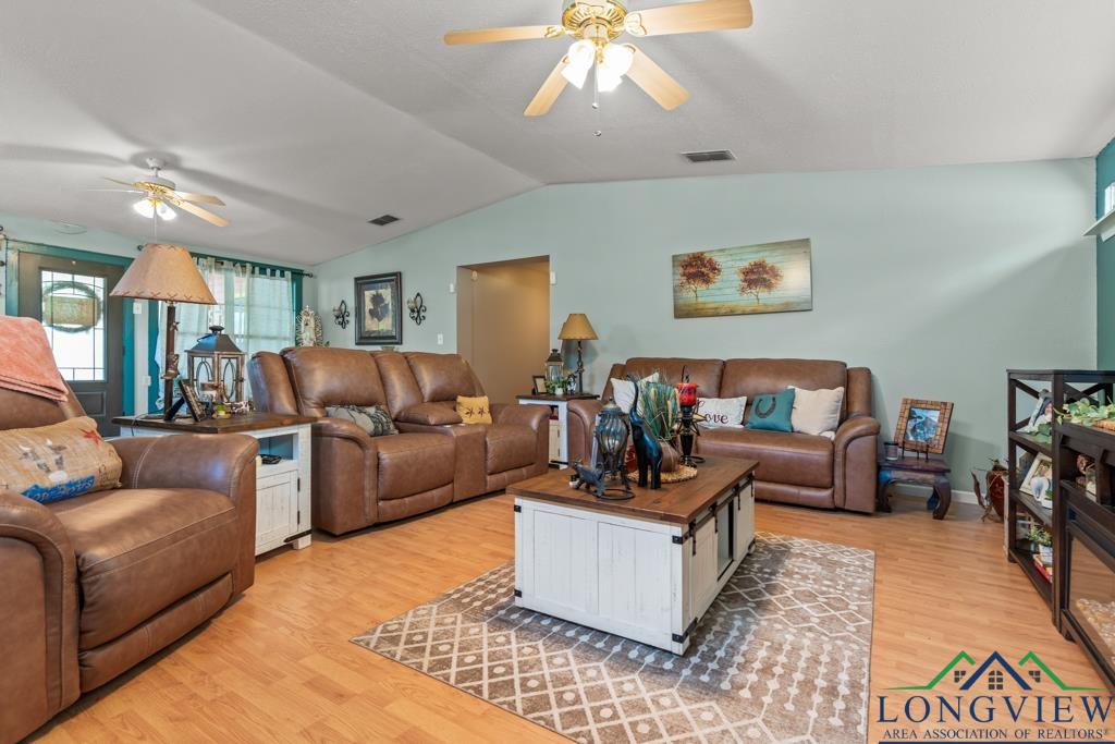 13099 Cr 3104, Gladewater, Texas image 3
