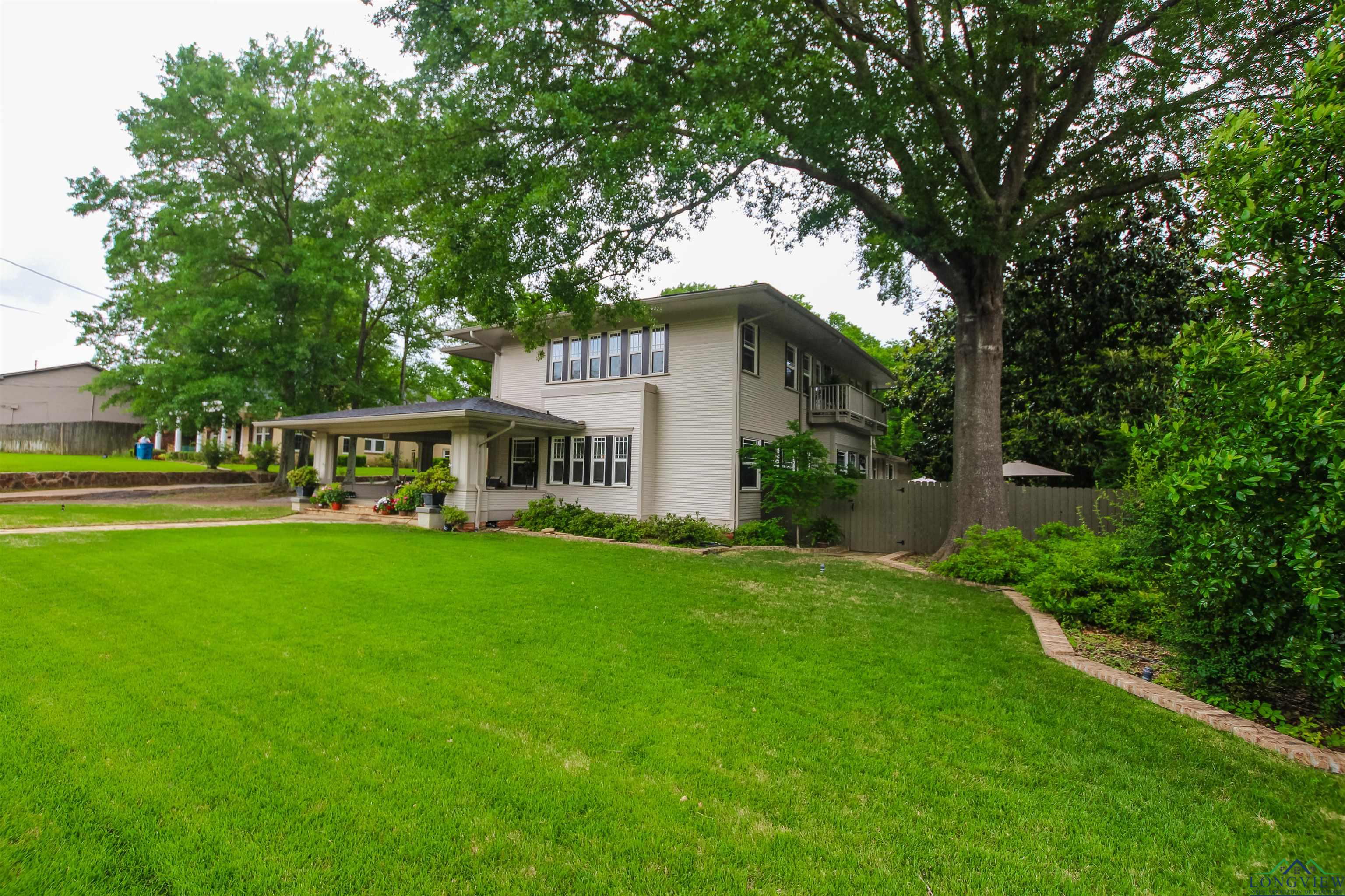 609 N Marshall St, Henderson, Texas image 2