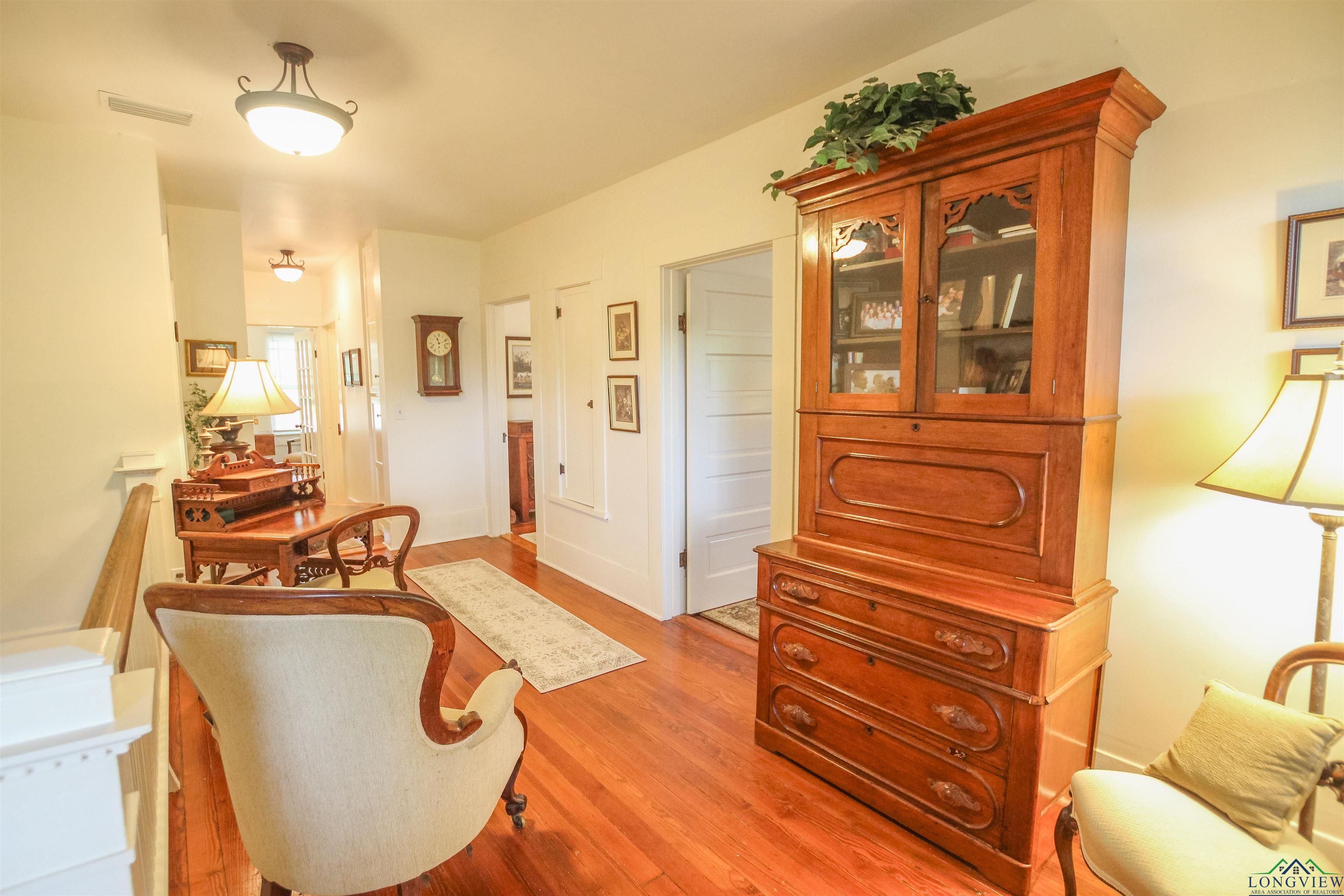 609 N Marshall St, Henderson, Texas image 19