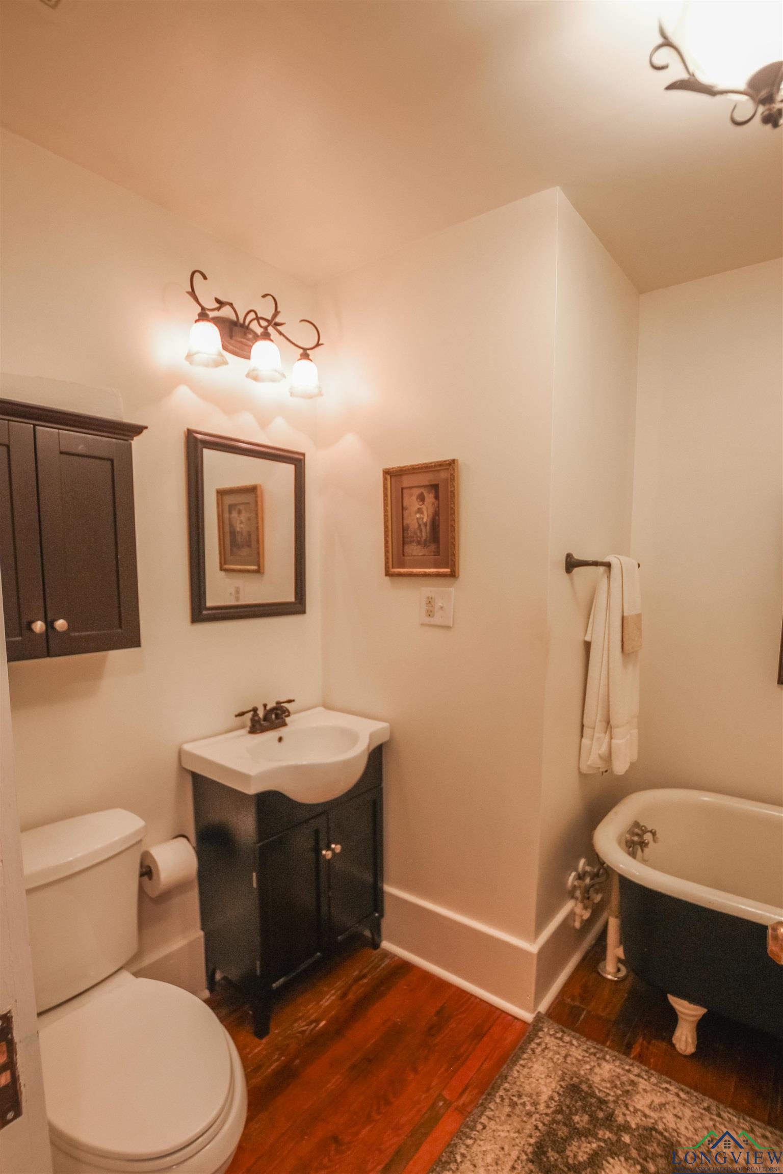 609 N Marshall St, Henderson, Texas image 25