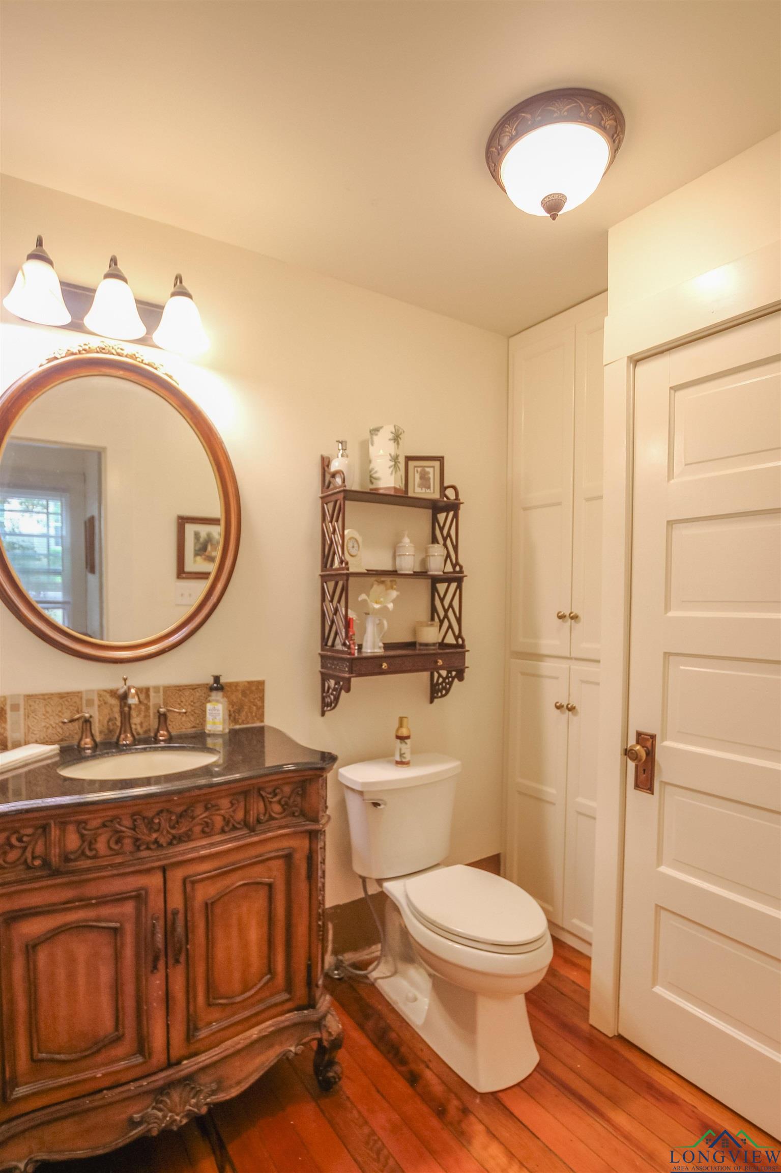 609 N Marshall St, Henderson, Texas image 15