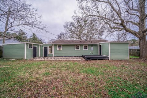 A home in Hallsville