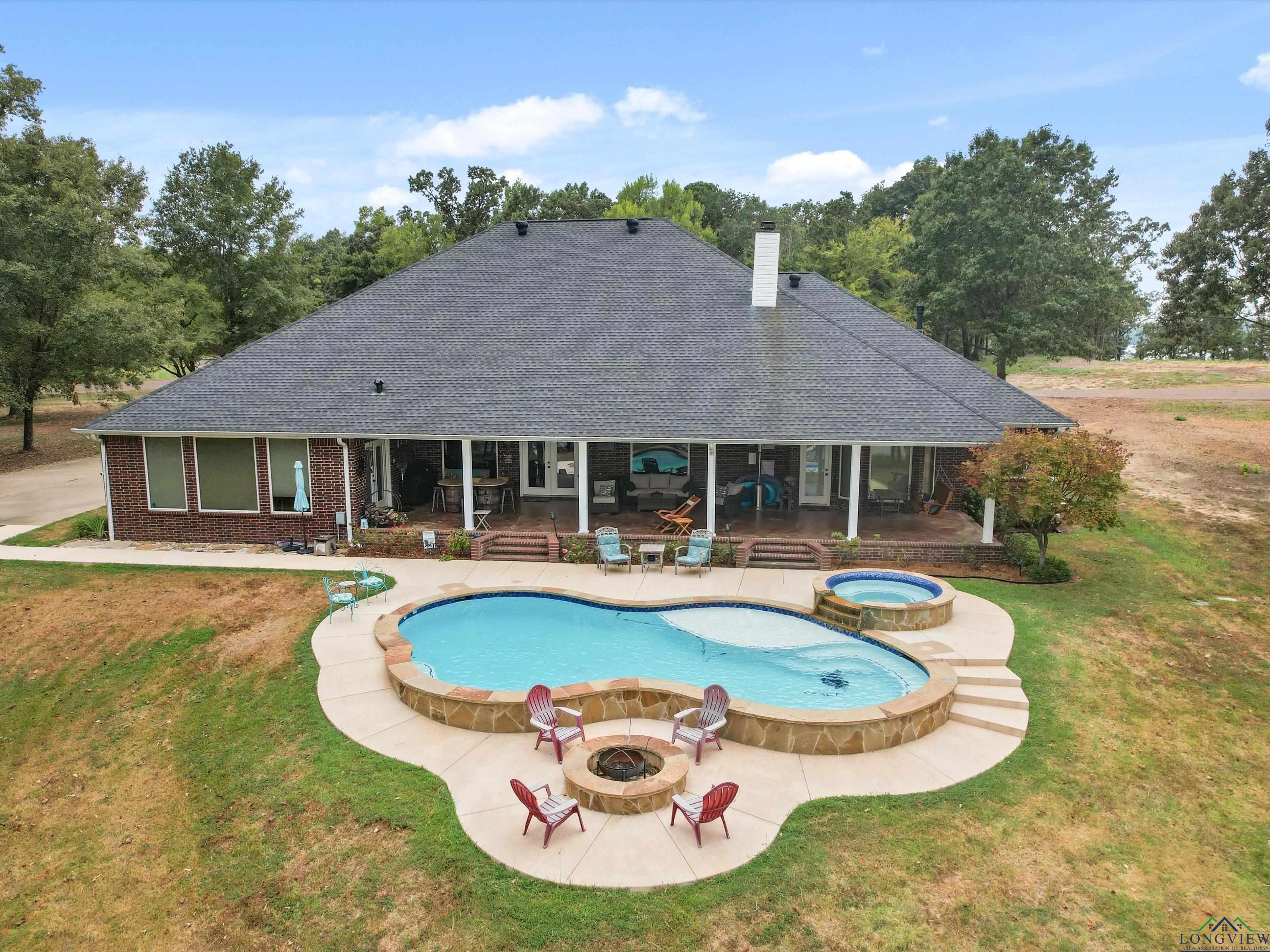 924 John Dean Road, Gilmer, Texas image 10