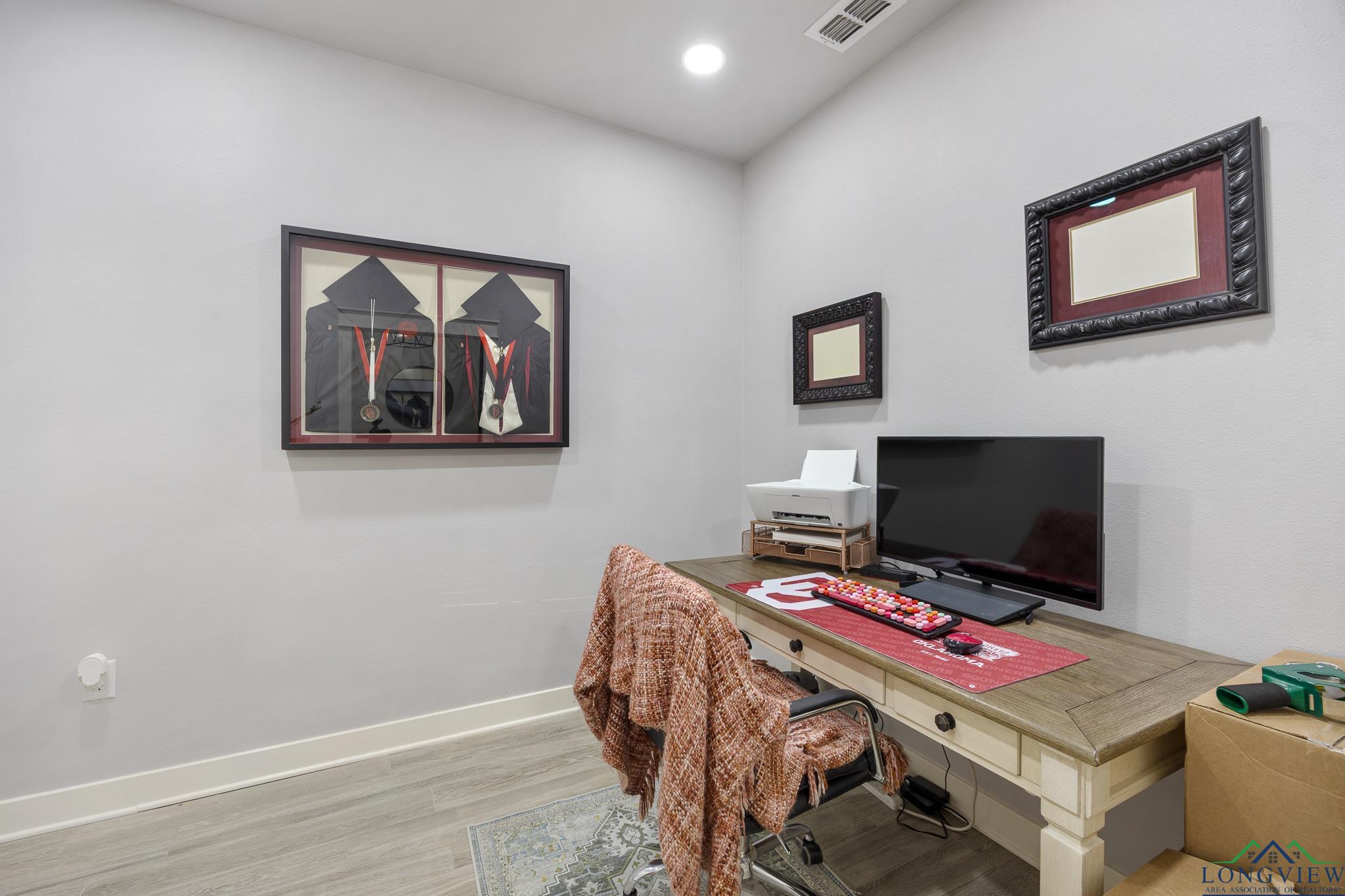 Ore City, Texas 75683, United States, 3 Bedrooms Bedrooms, ,2 BathroomsBathrooms,Residential,Active,96258