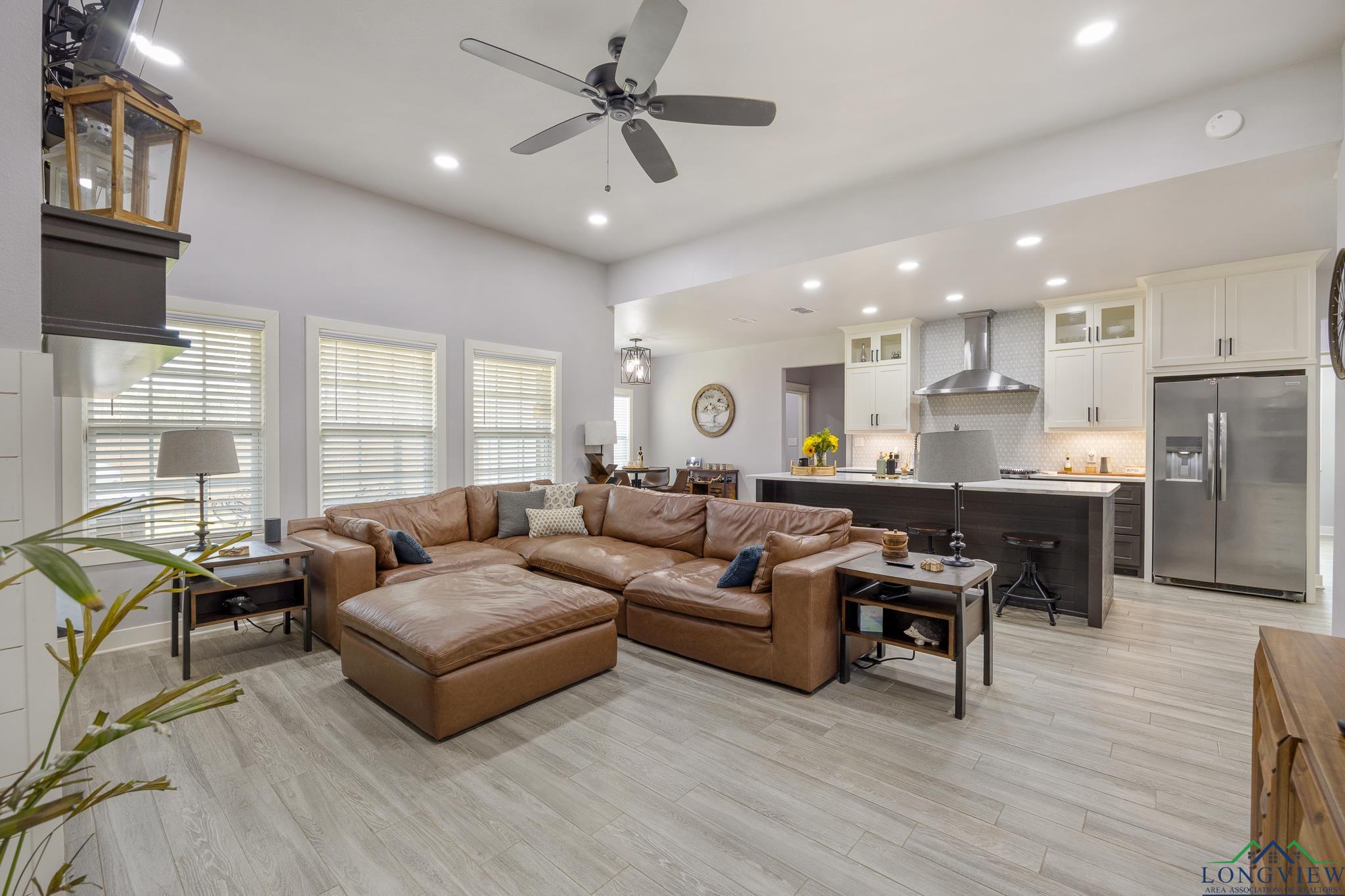 Ore City, Texas 75683, United States, 3 Bedrooms Bedrooms, ,2 BathroomsBathrooms,Residential,Active,96258