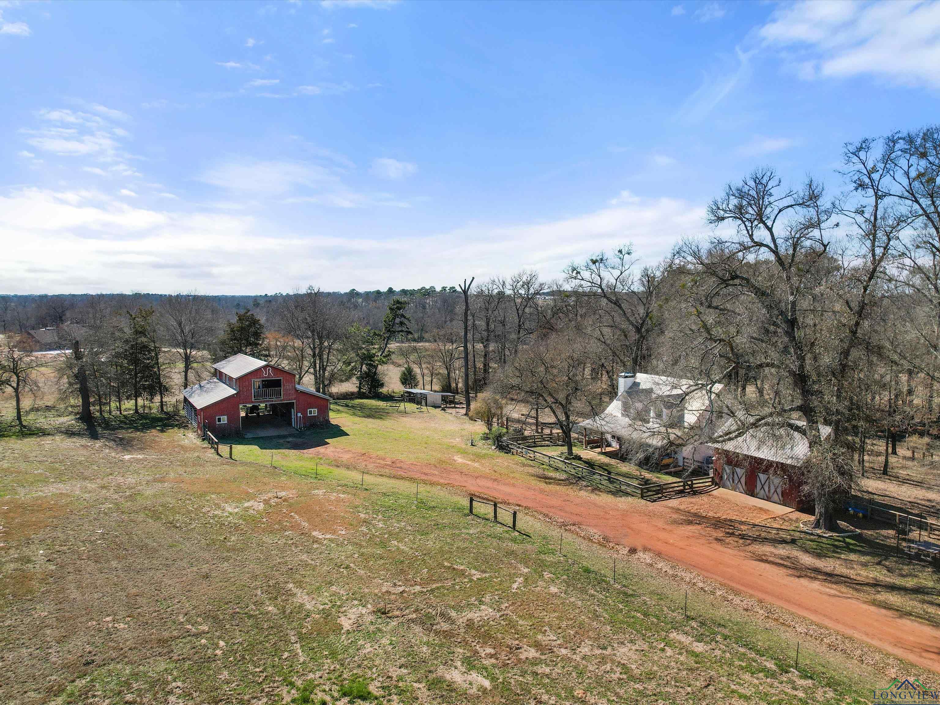 6826 Fm 2685, Gilmer, Texas image 32