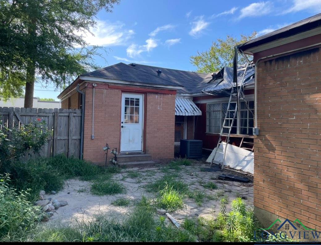 601 N Newsom St, Mineola, Texas image 5