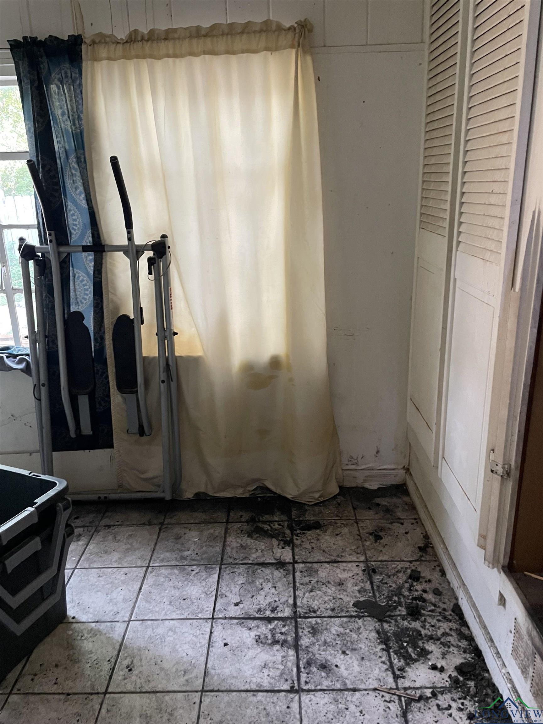 601 N Newsom St, Mineola, Texas image 12