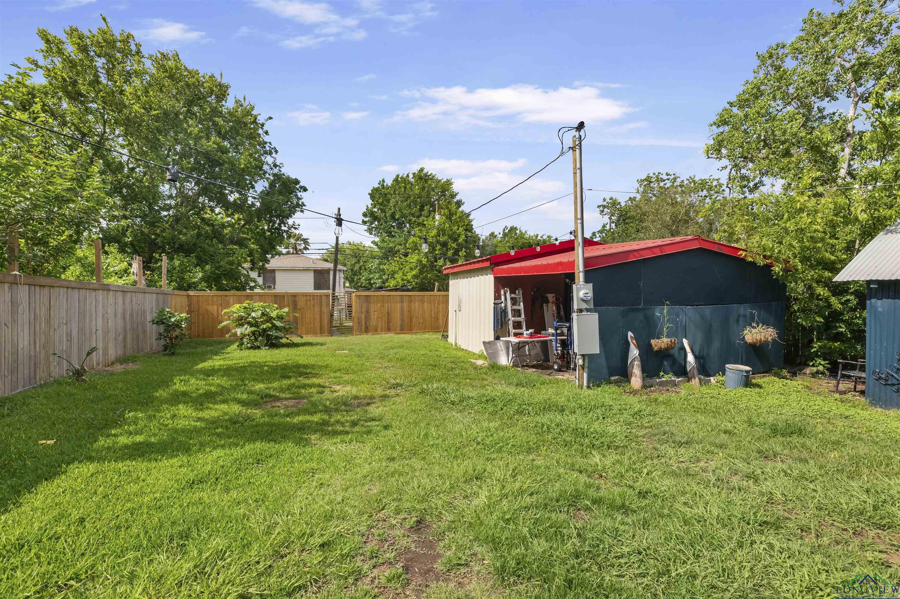 408 Morton Avenue, Palacios, Texas image 21