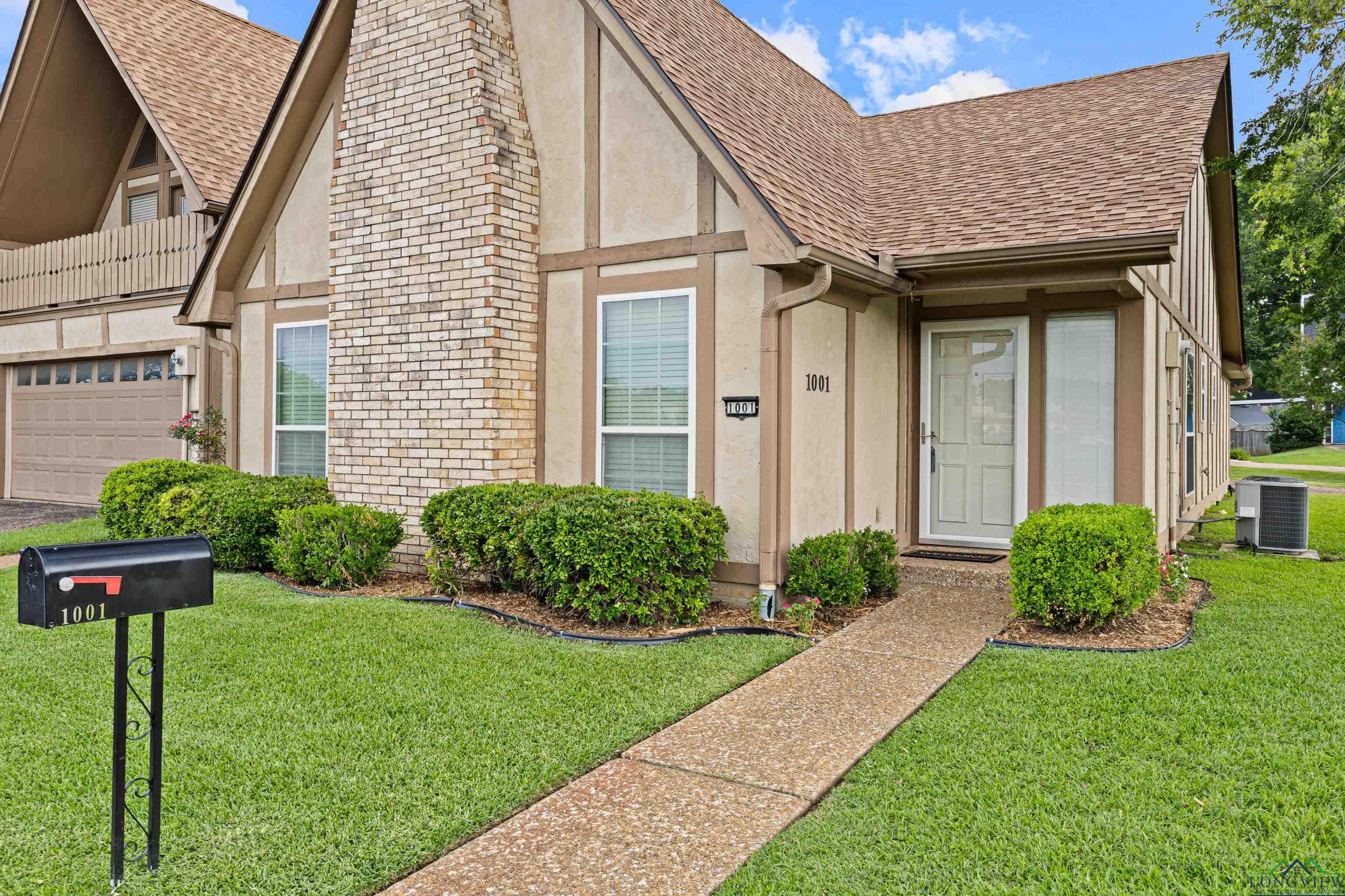 1001 Towne Lake Drive, Longview, Texas image 3