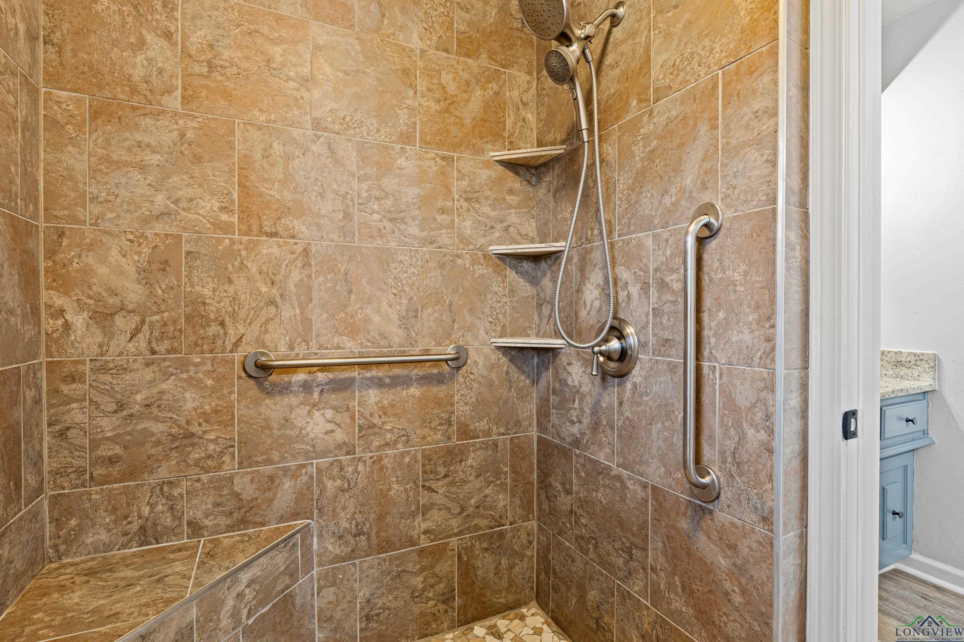 1001 Towne Lake Drive, Longview, Texas image 30