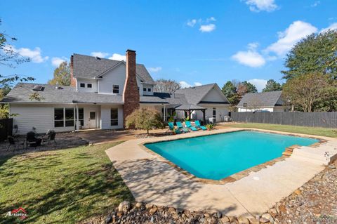 A home in Hallsville