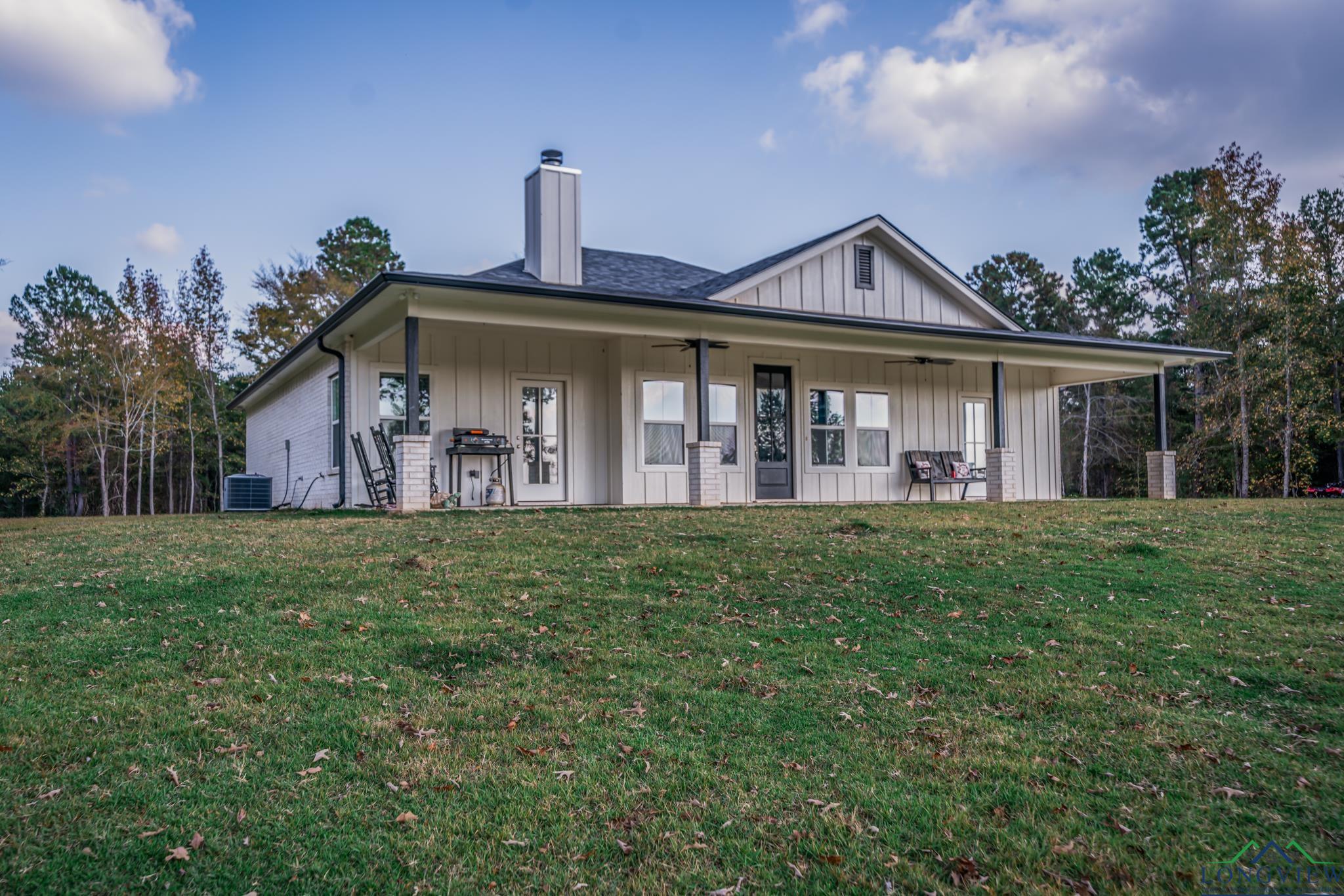 2437 Goldfinch Rd, Gilmer, Texas image 8