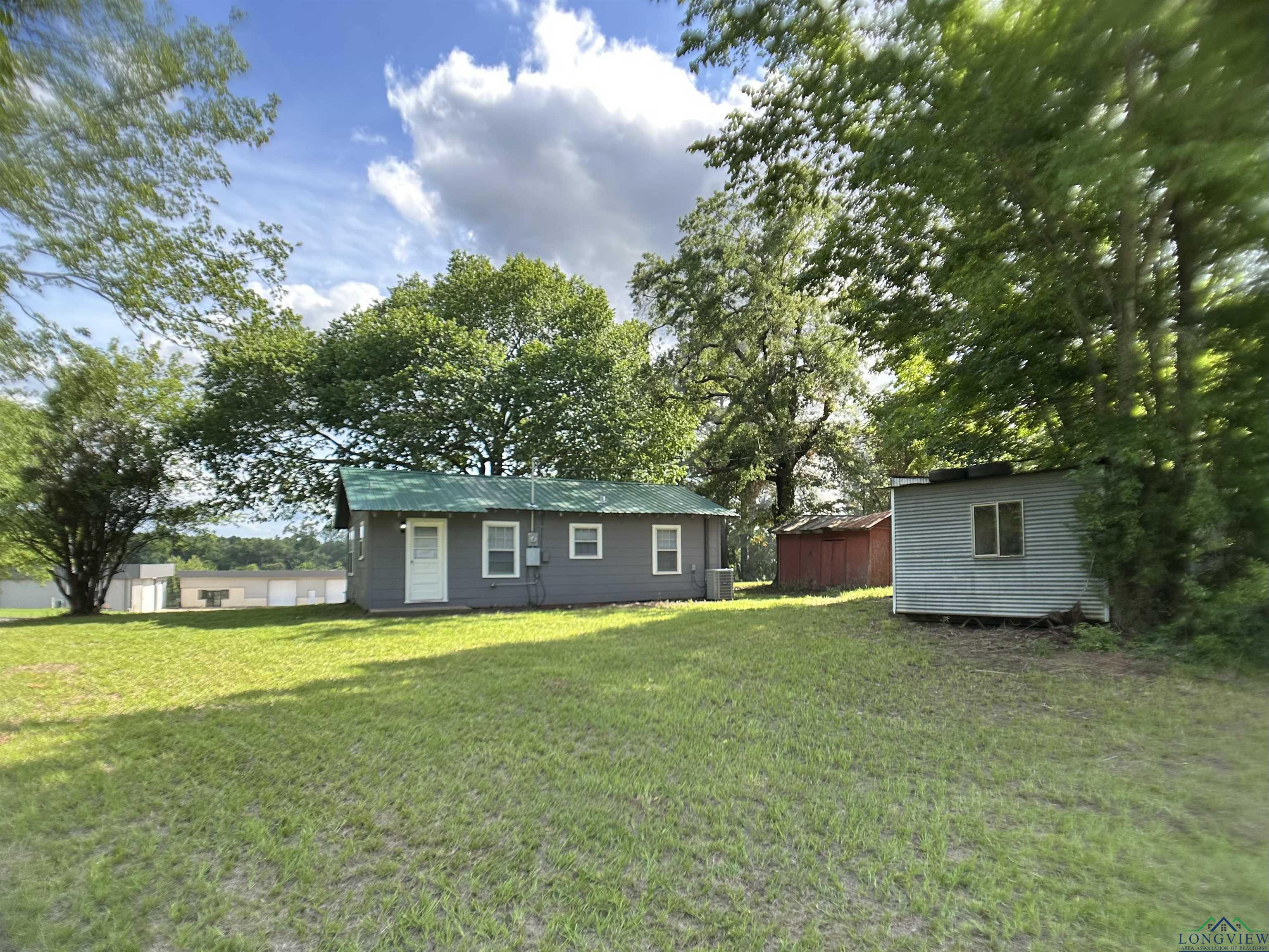 1407 E Us 80, White Oak, Texas image 21