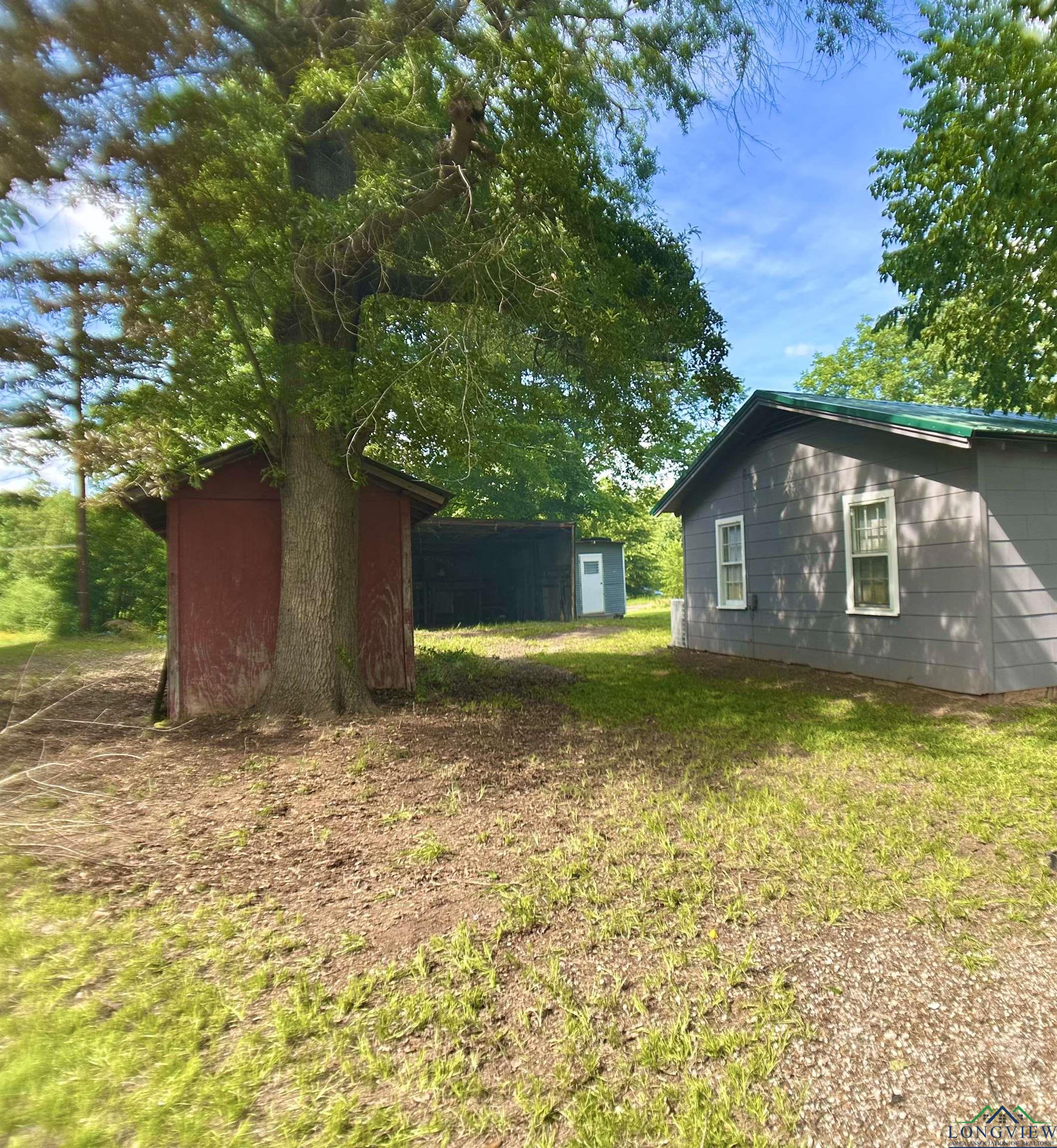1407 E Us 80, White Oak, Texas image 23