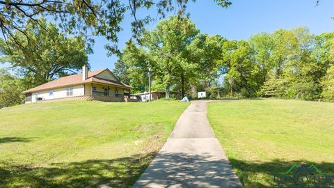 A home in Harleton