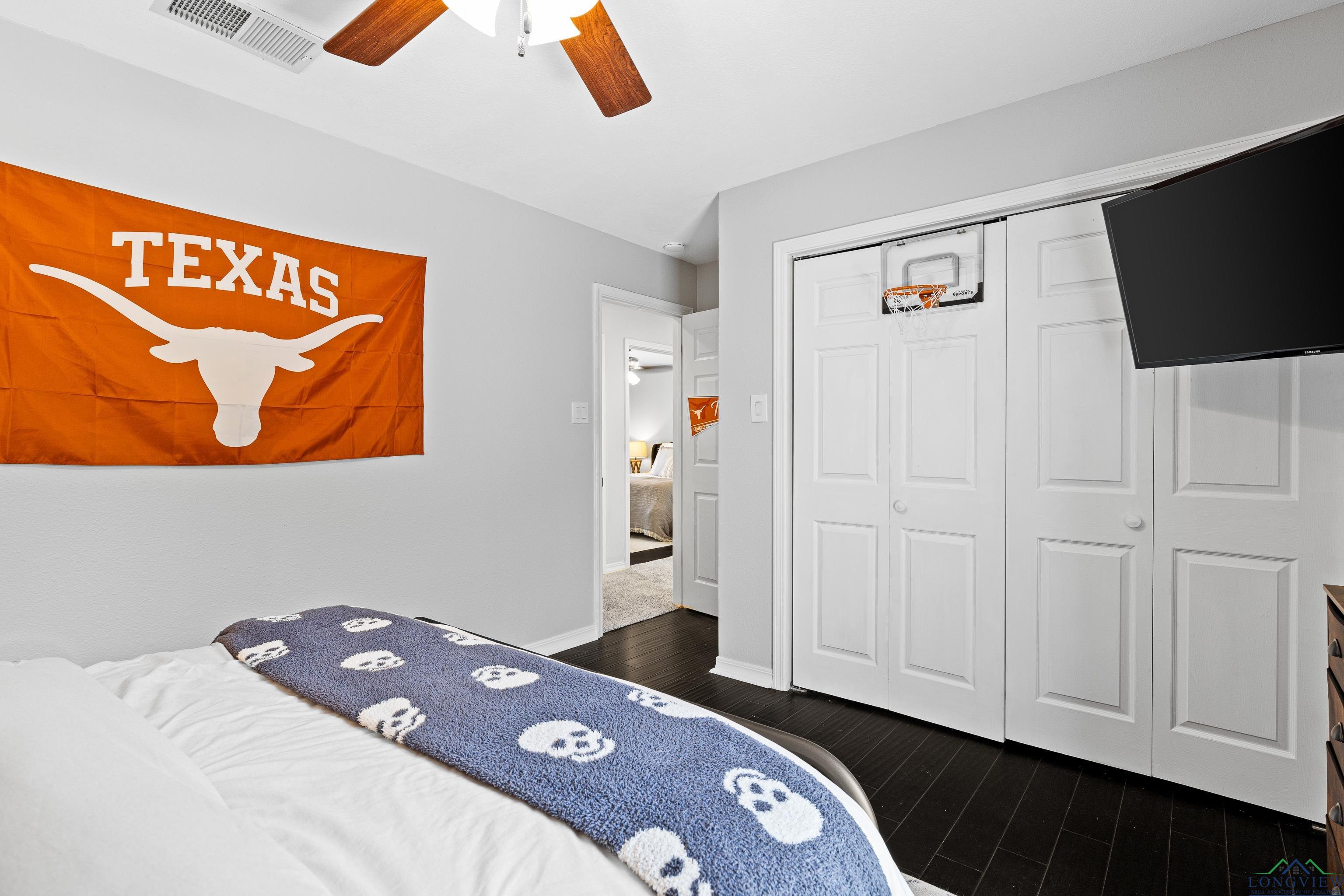 1703 Edgebrook St, Henderson, Texas image 23