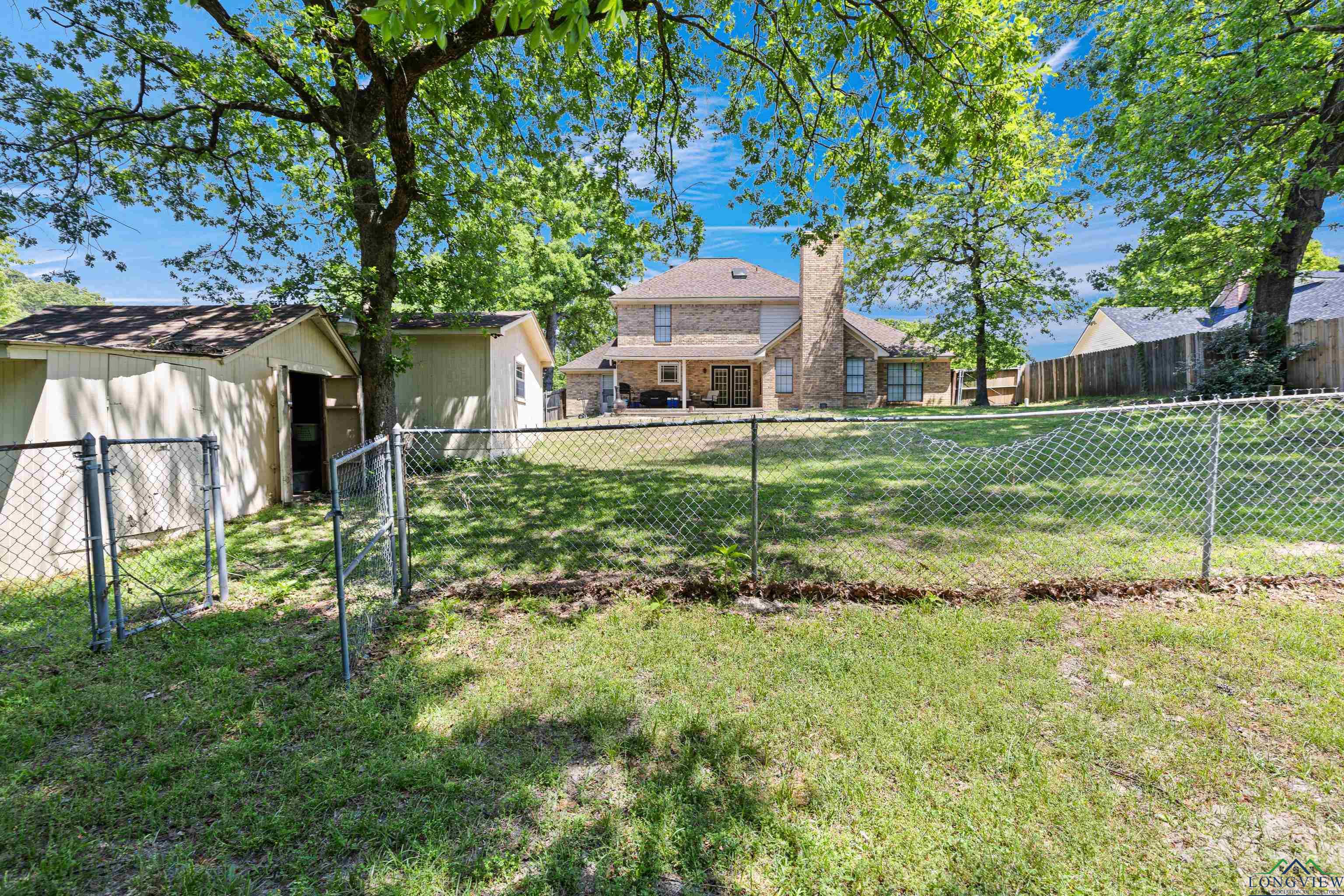 1703 Edgebrook St, Henderson, Texas image 31