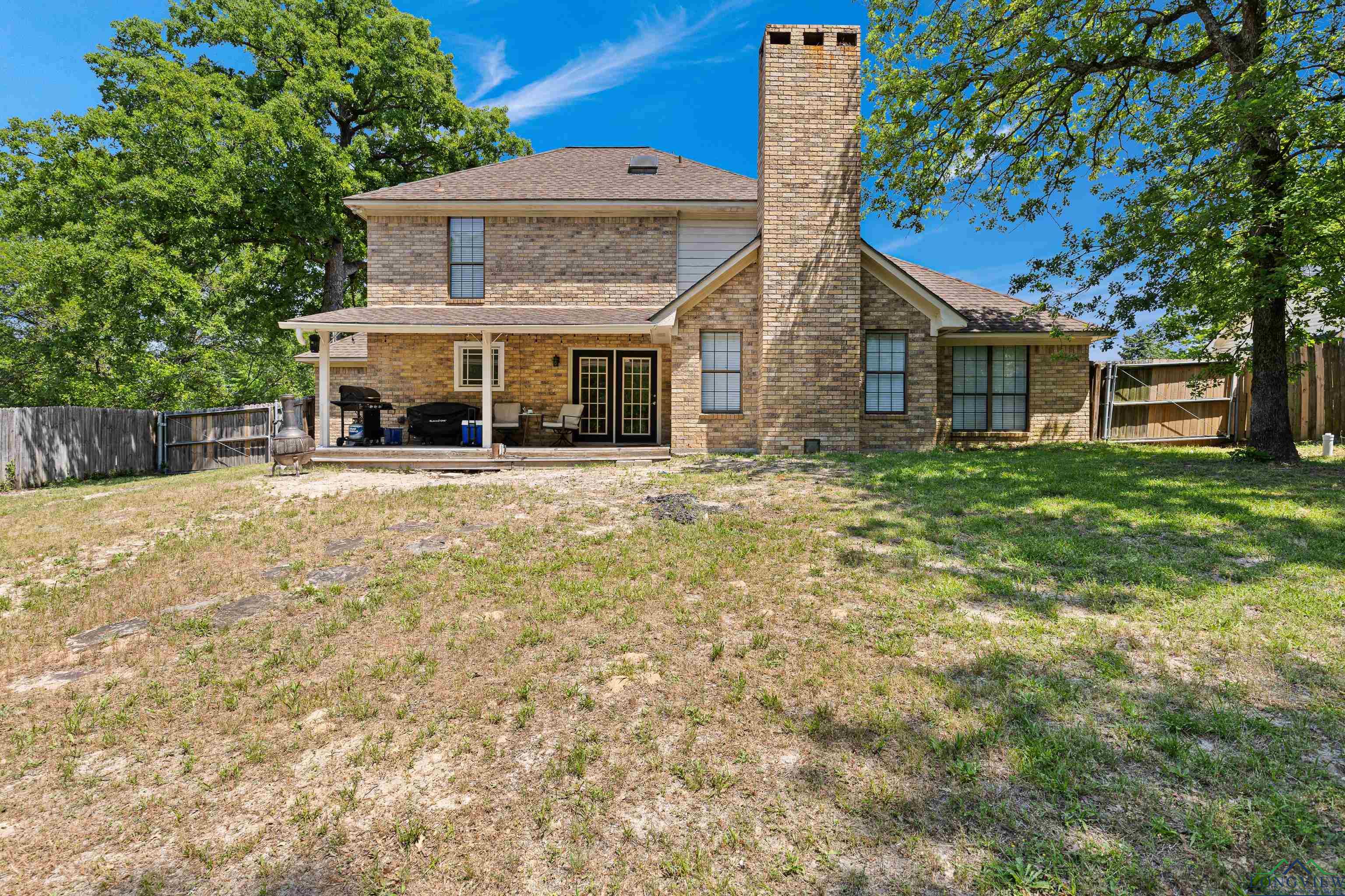 1703 Edgebrook St, Henderson, Texas image 30