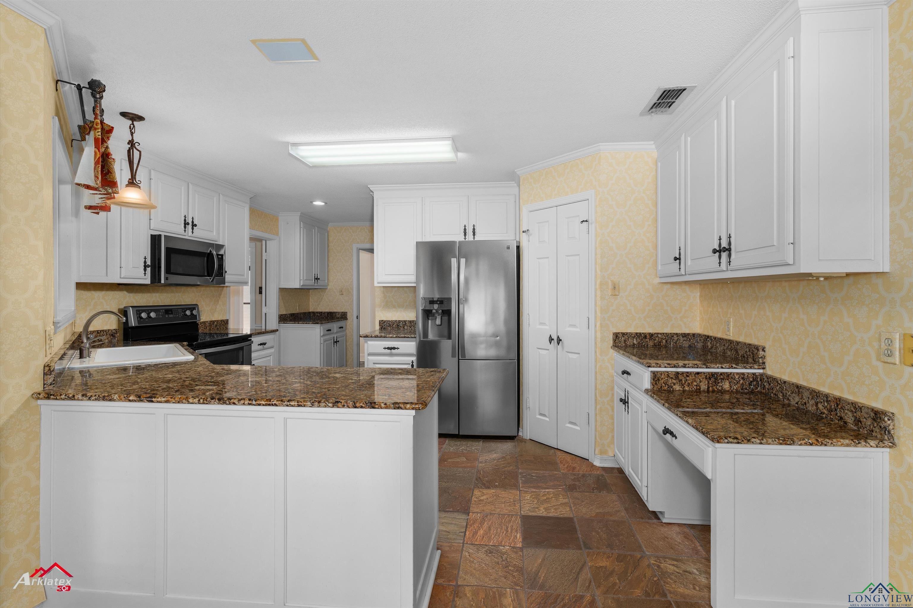 404 Lakewood Dr, Longview, Texas image 15