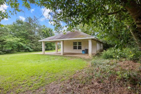 Homes For Sale - 65 Rhyne Blvd<br/> Avinger, TX 75630