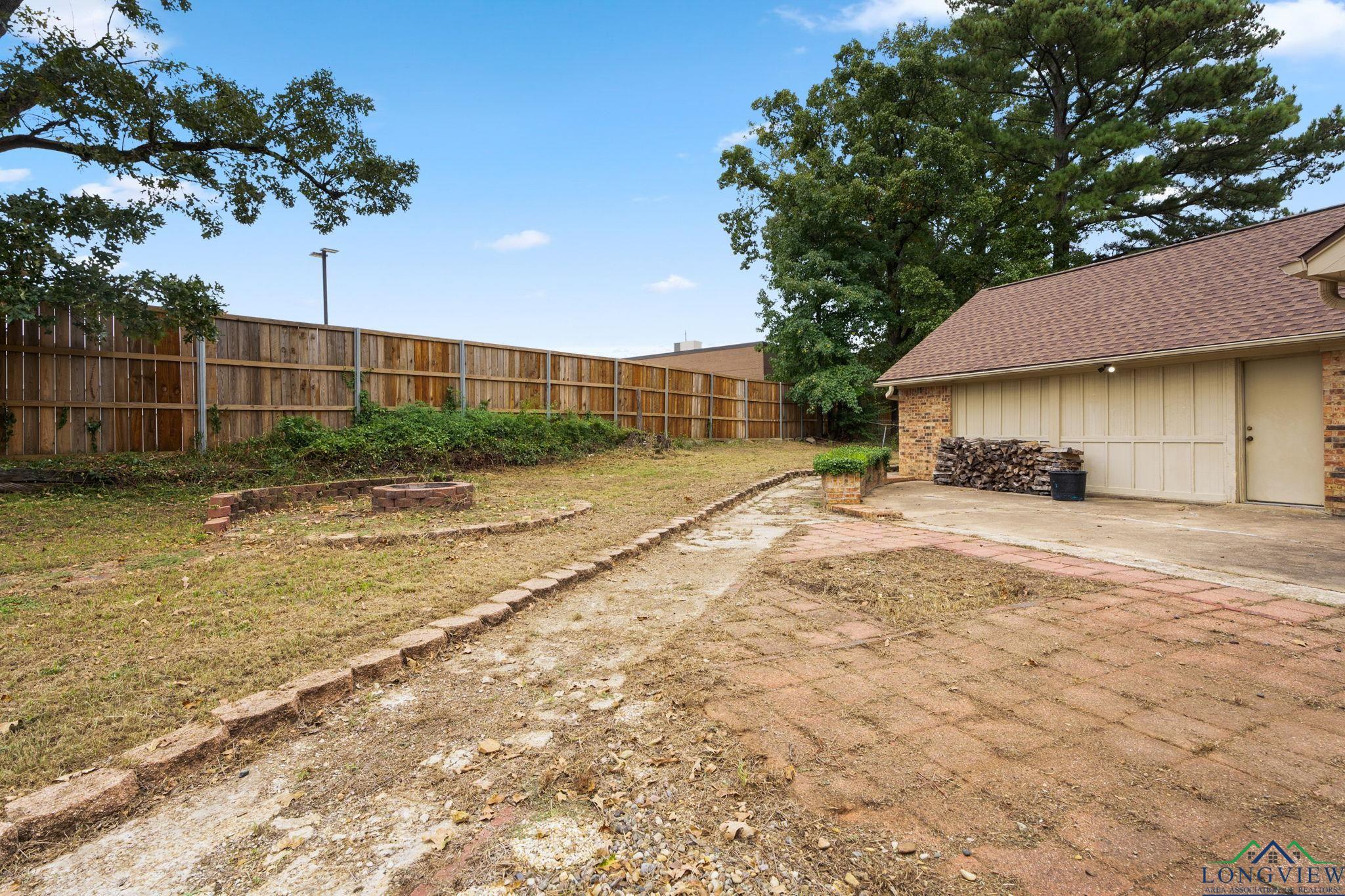 1614 Sweetbriar St, Longview, Texas image 30