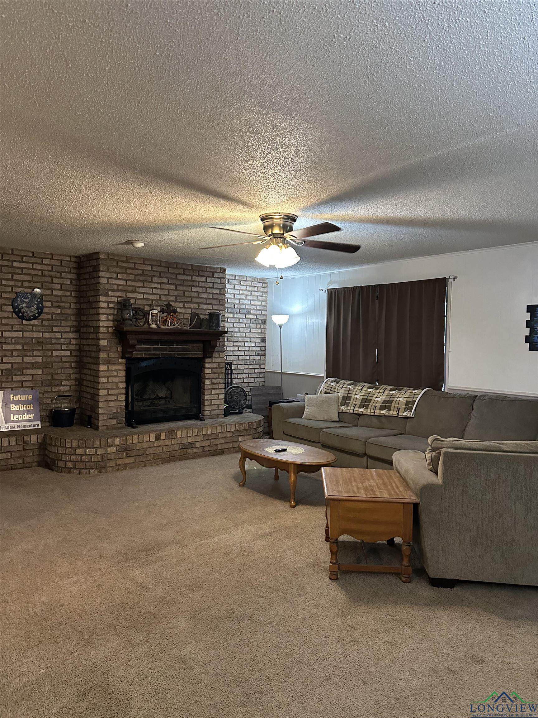 213 County Road 3131, De Berry, Texas image 10