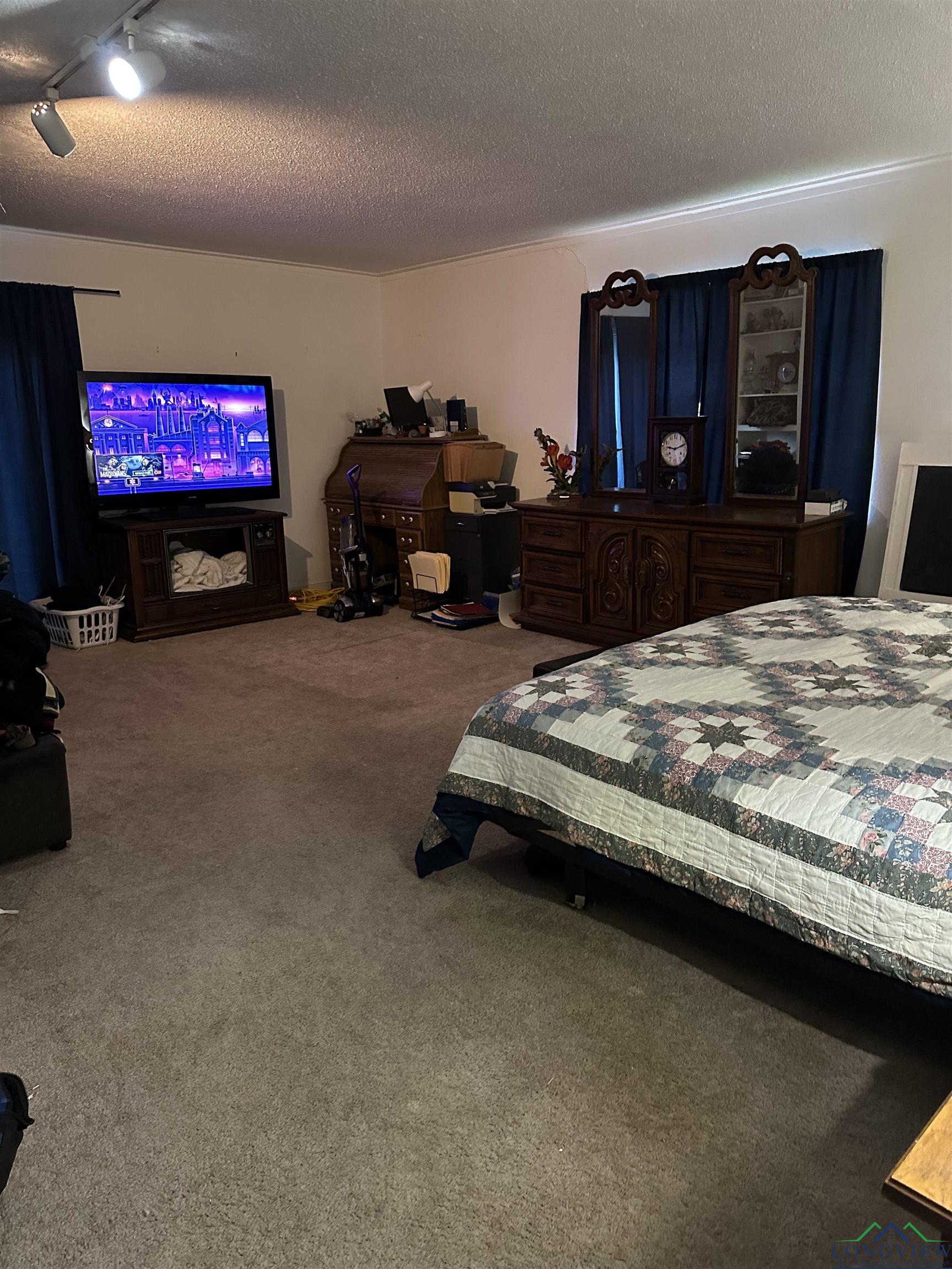 213 County Road 3131, De Berry, Texas image 13