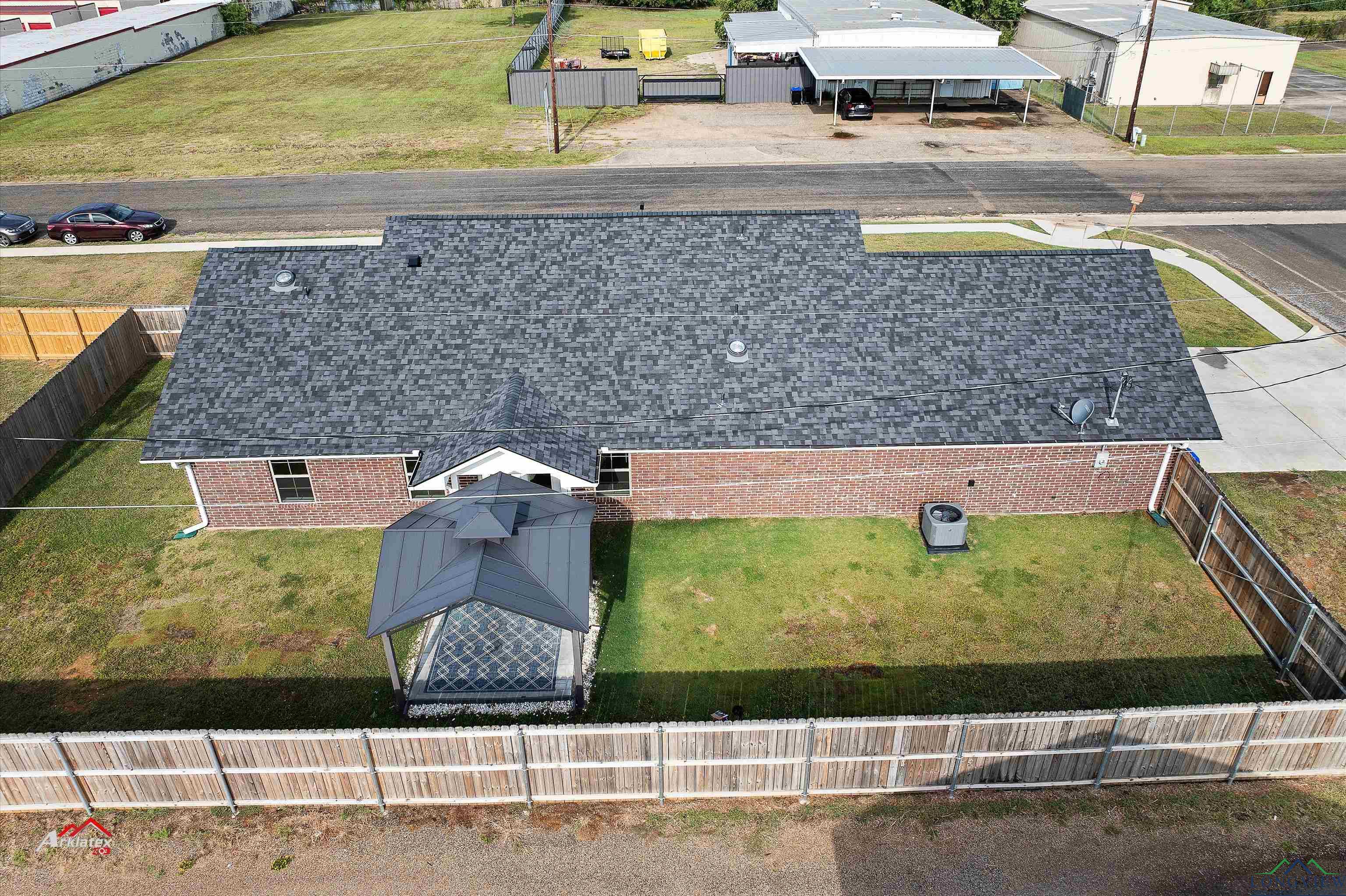 108 Benny St, Longview, Texas image 24
