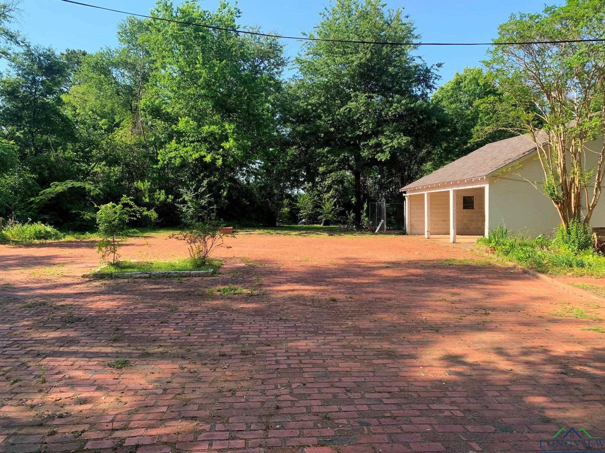 601 Hodges St, Palestine, Texas image 8